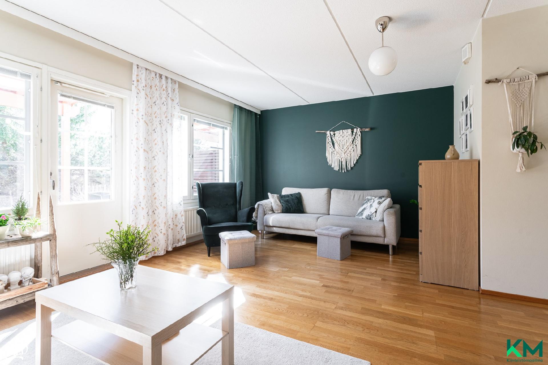 Keskuskatu 44, Hakkari, Lempäälä