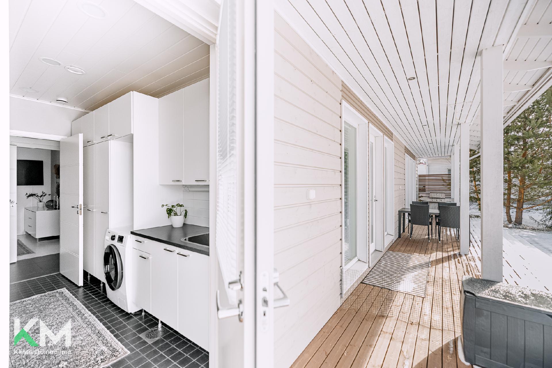 Aadolfinkatu 11, Kärki, Seinäjoki