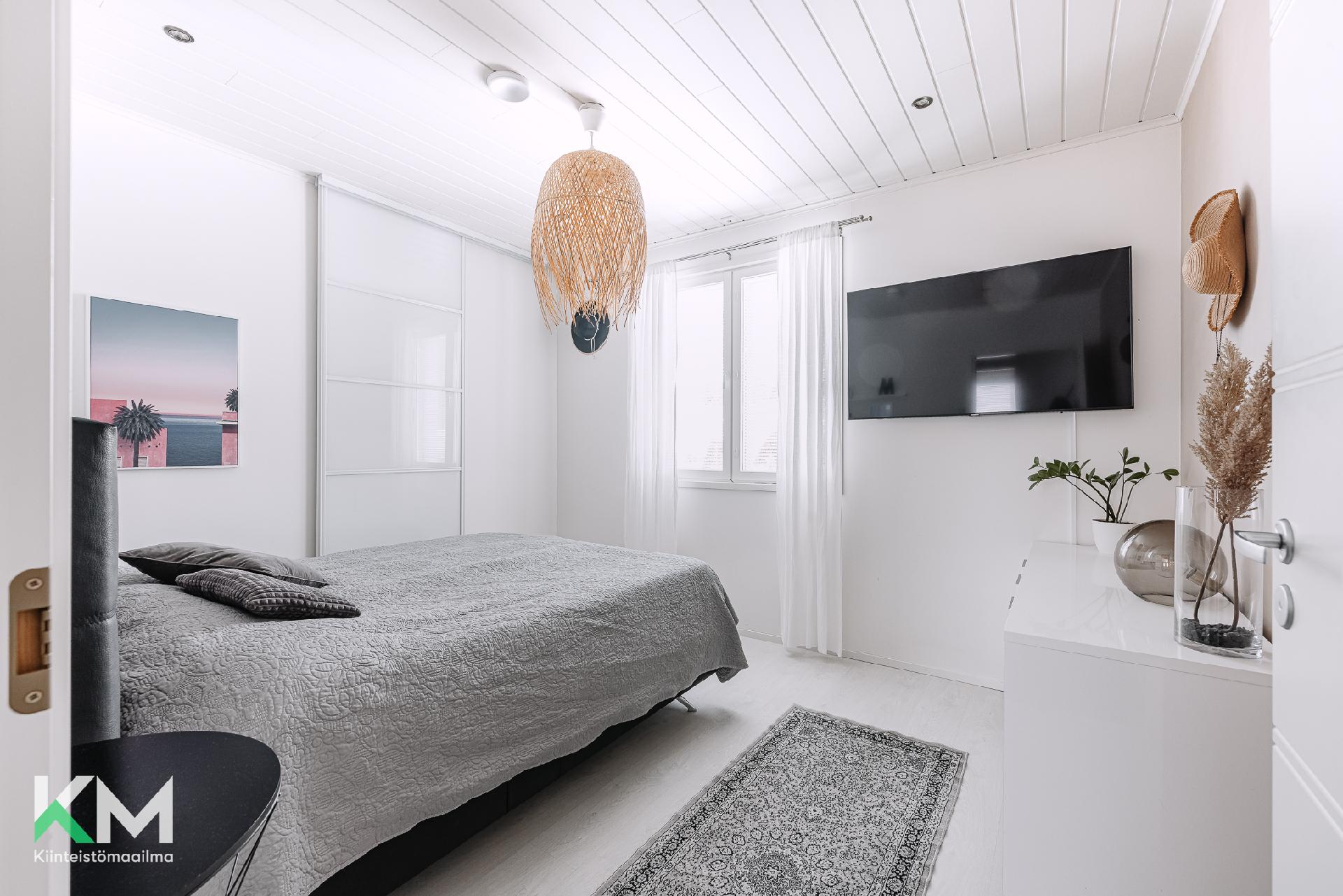 Aadolfinkatu 11, Kärki, Seinäjoki