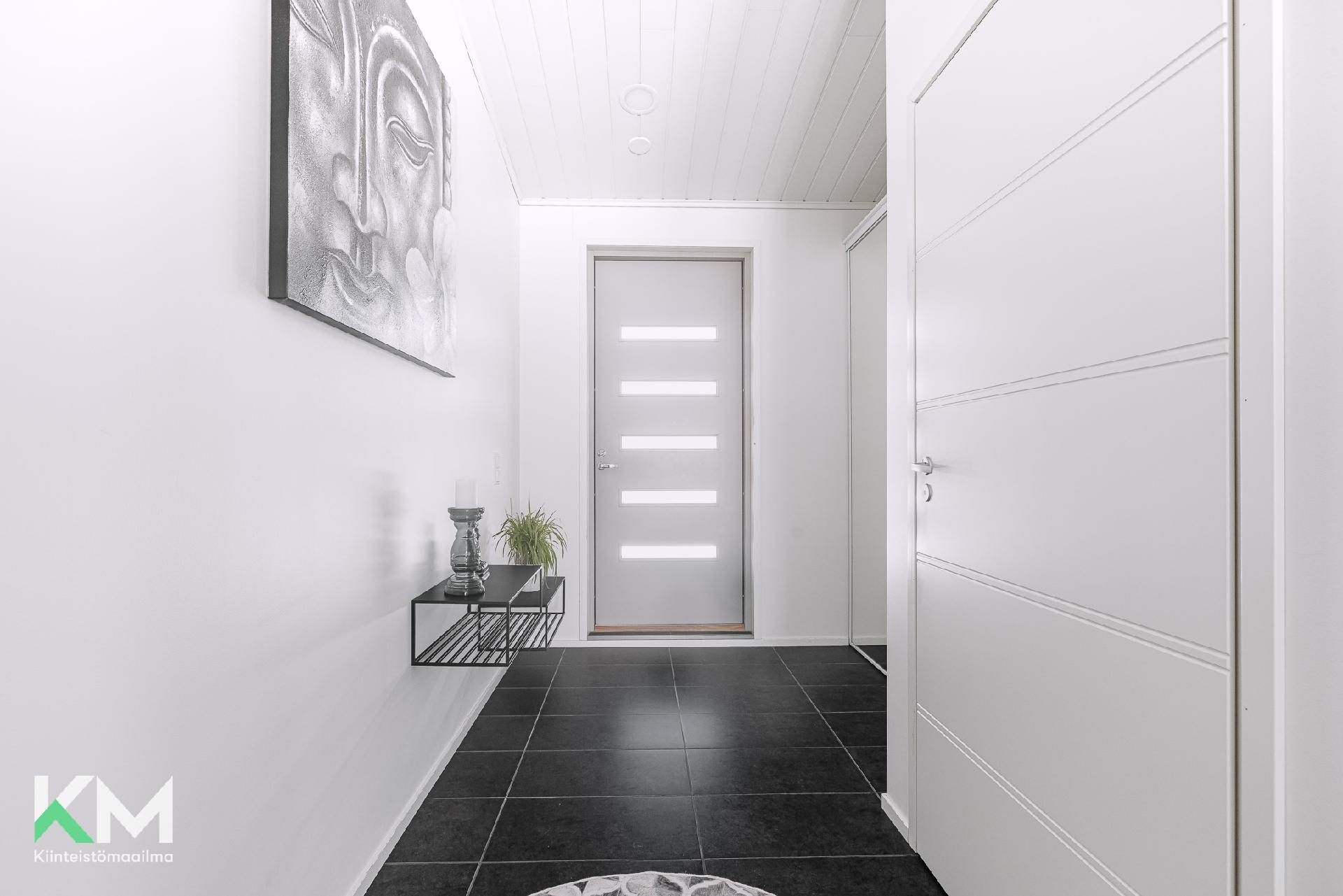 Aadolfinkatu 11, Kärki, Seinäjoki