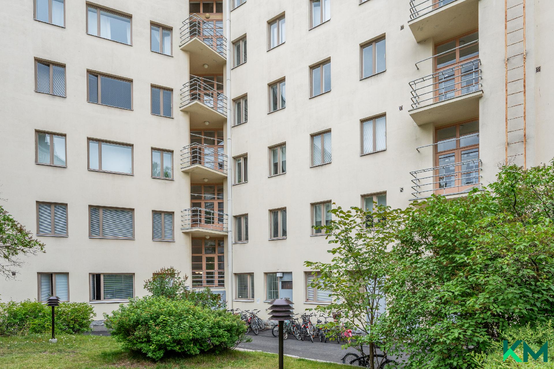 sisäpiha on rauhallinen