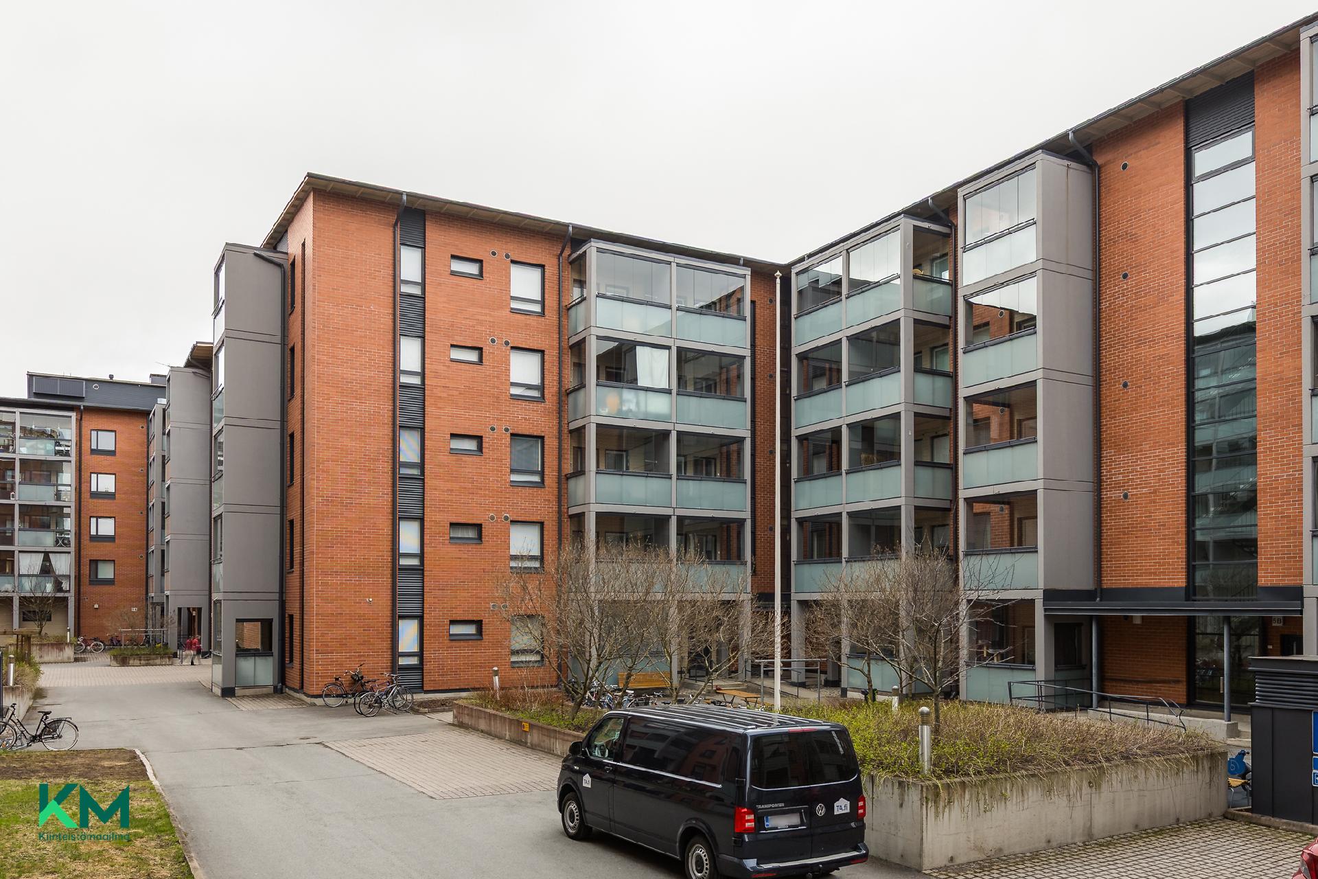 Lyötynkatu 5, Etu-Lyötty, Oulu