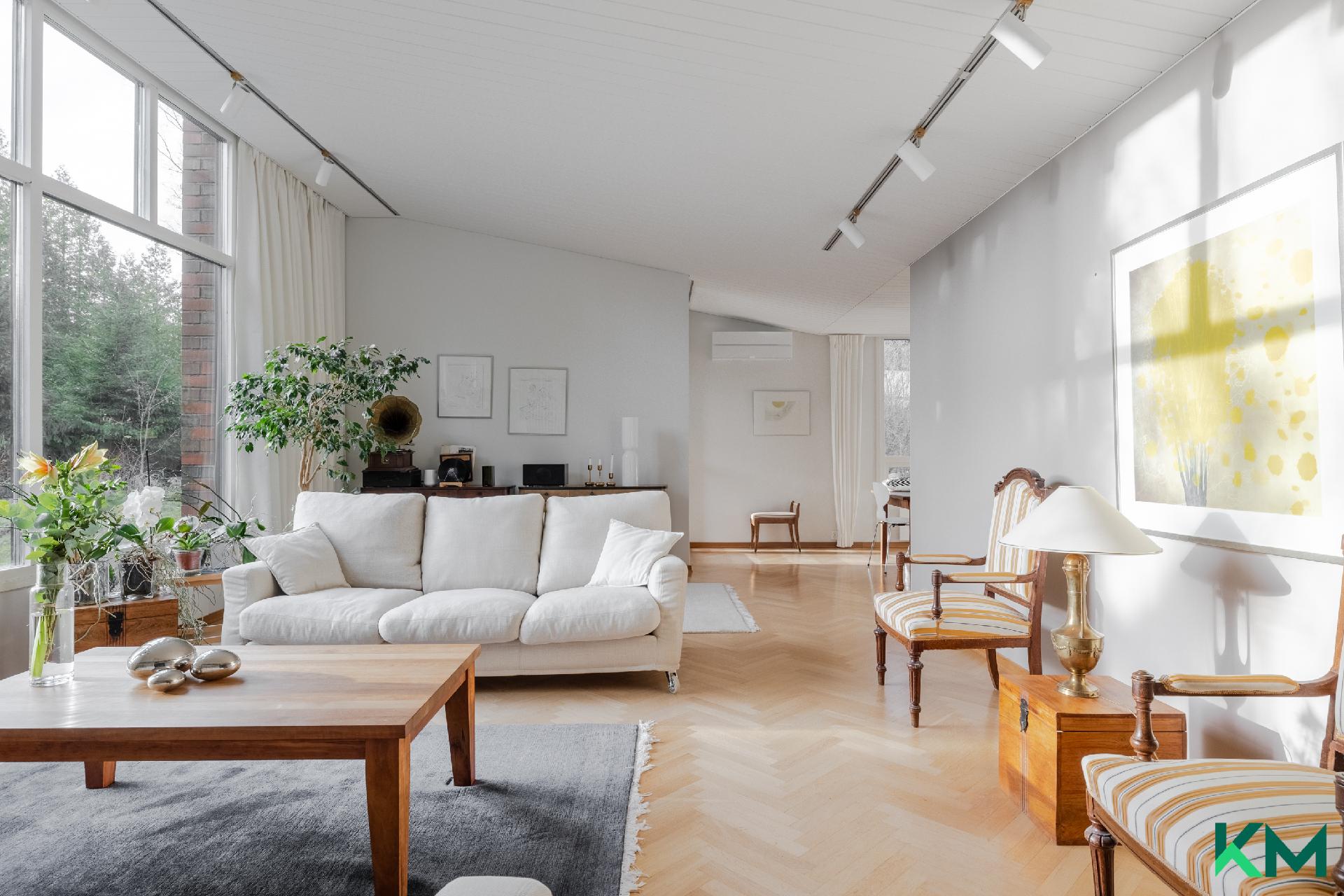 Asematie 41, Kauniainen