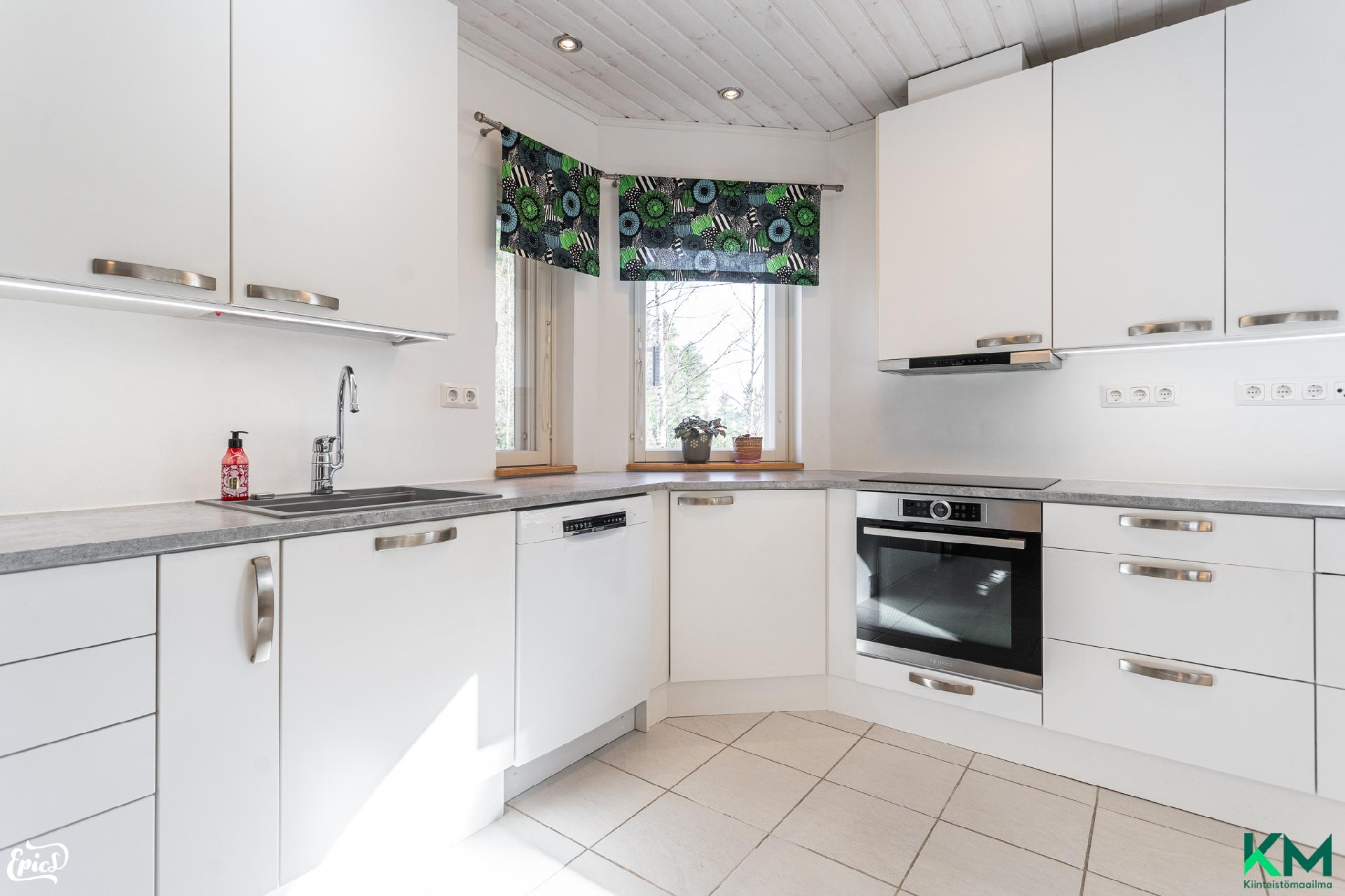 Ainontie 1, Kirkonkylä, Vesilahti