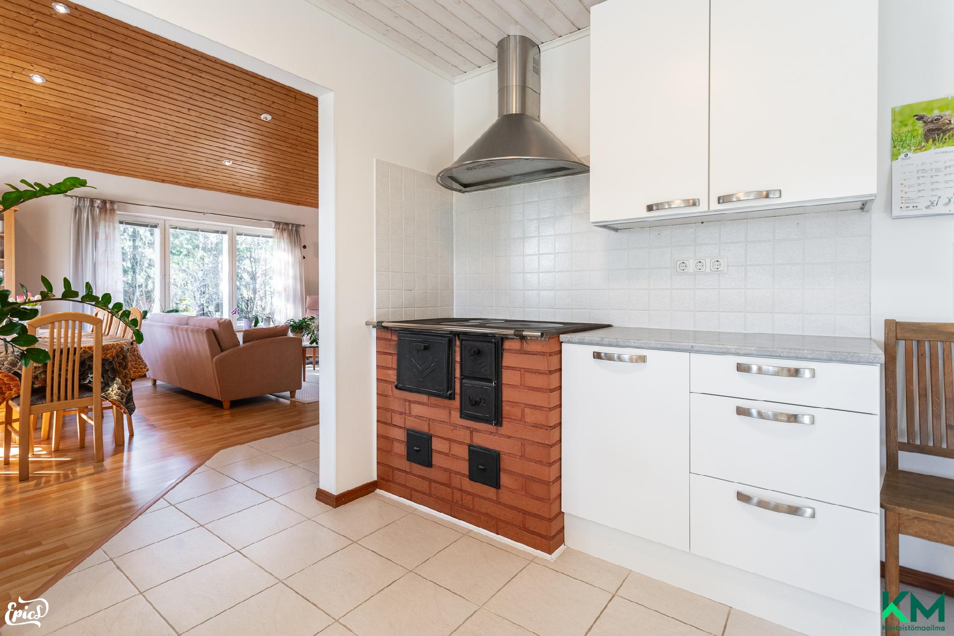 Ainontie 1, Kirkonkylä, Vesilahti