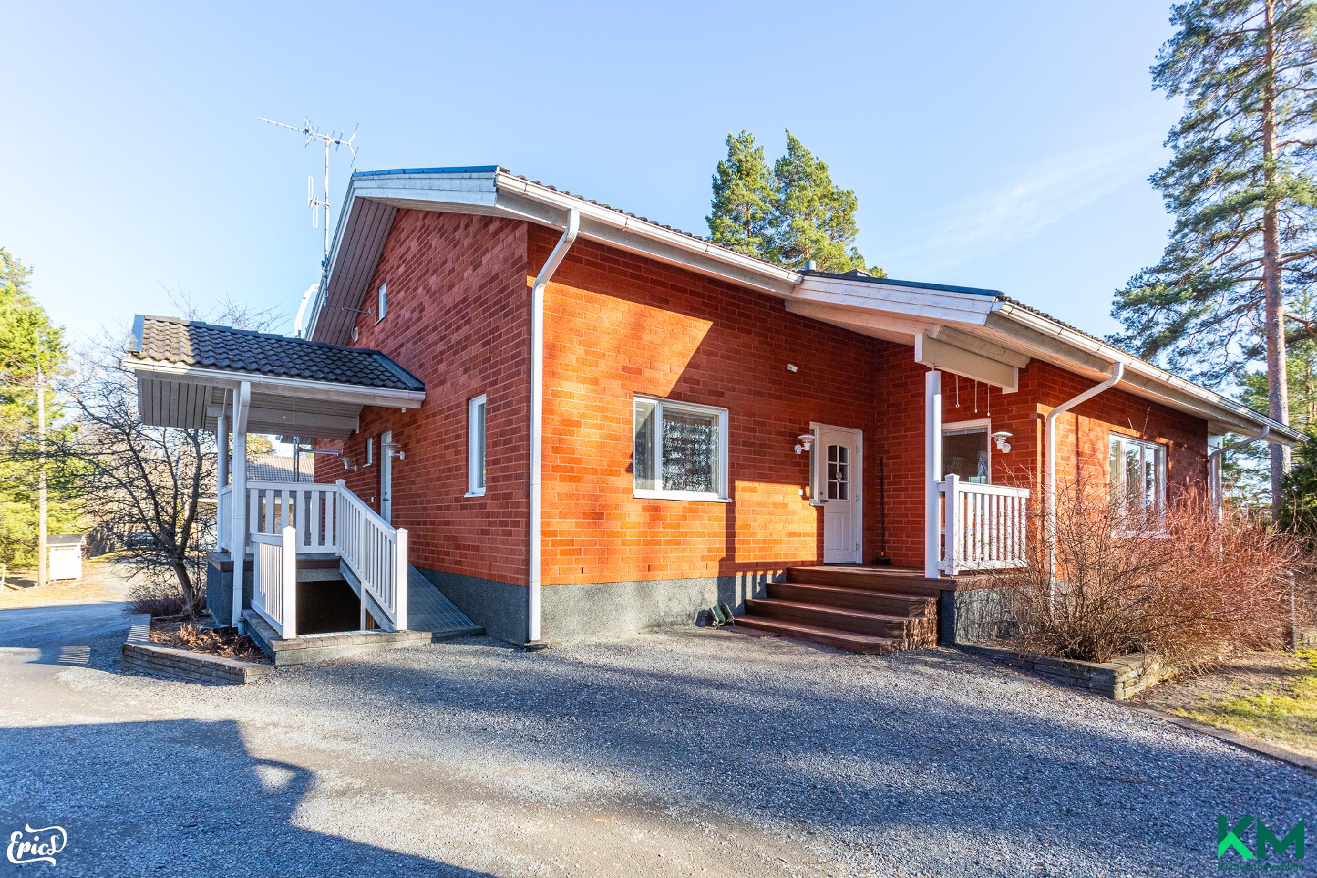 Ainontie 1, Kirkonkylä, Vesilahti