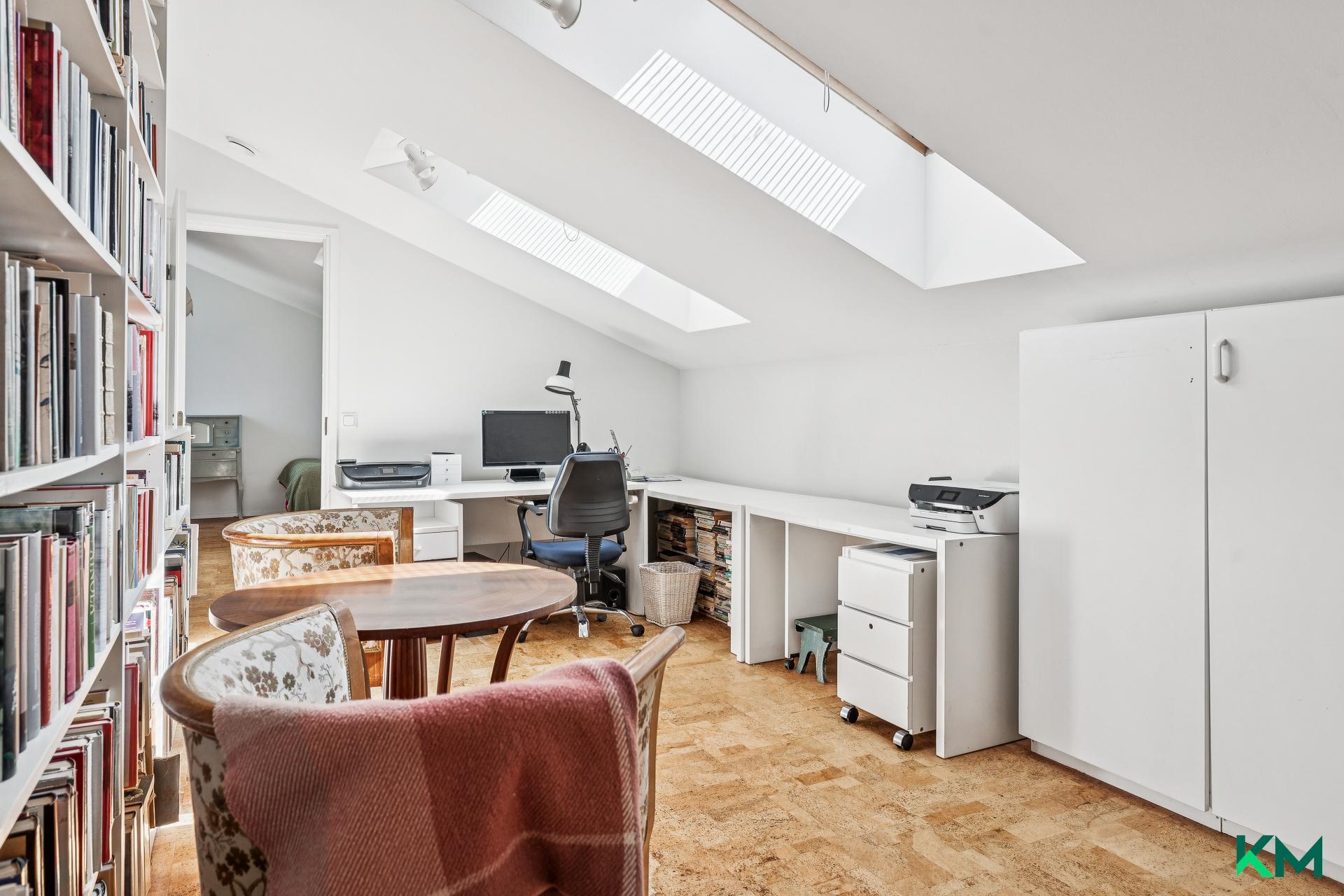 Yläkerran arkiolohuone