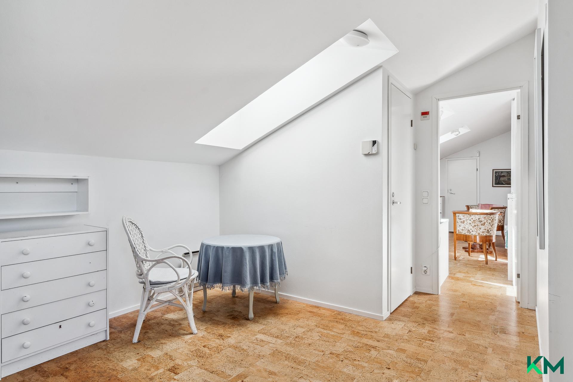 Makuuhuone nro 1 kaapistot