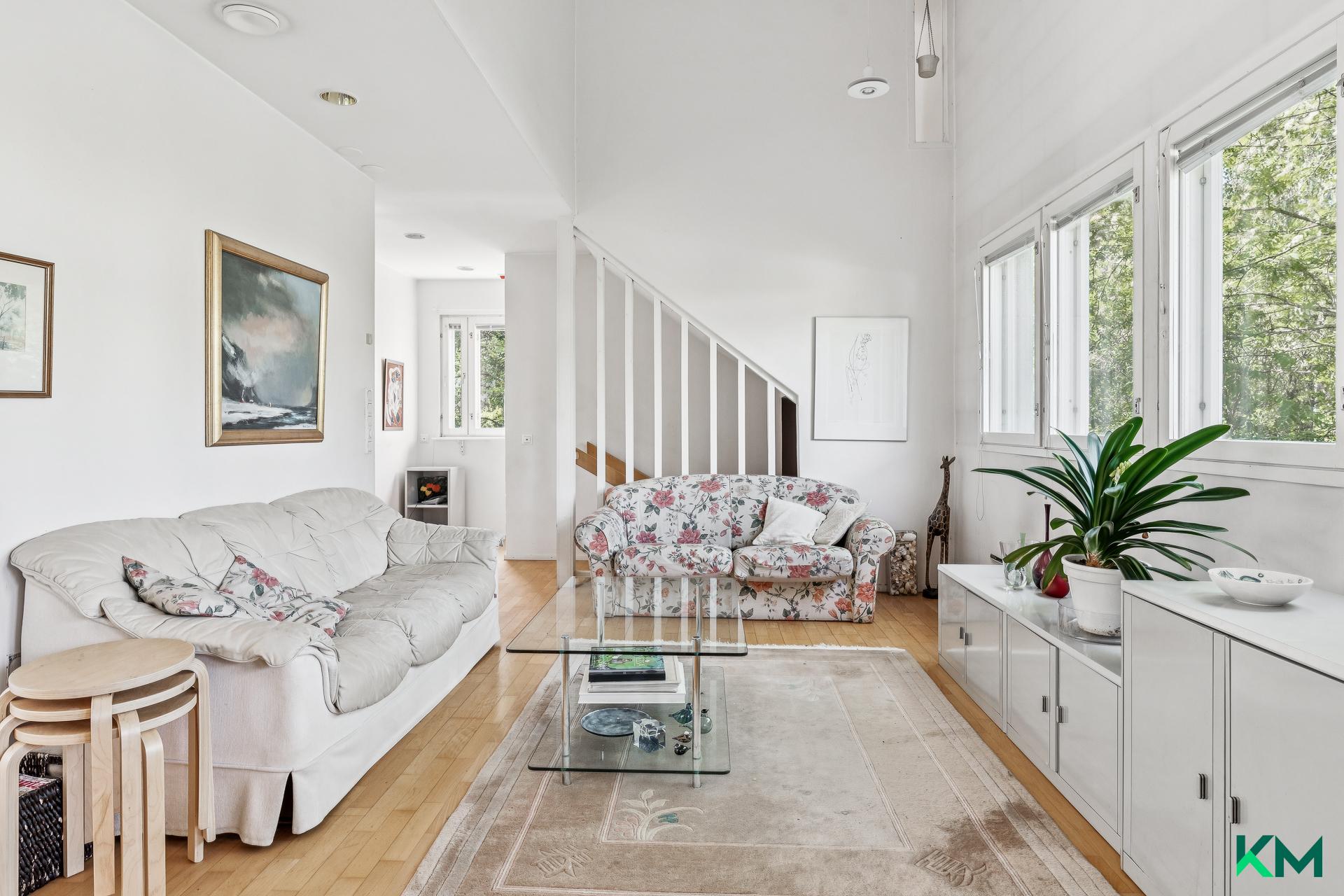 Viikingintie 21, Vartiokylä, Helsinki