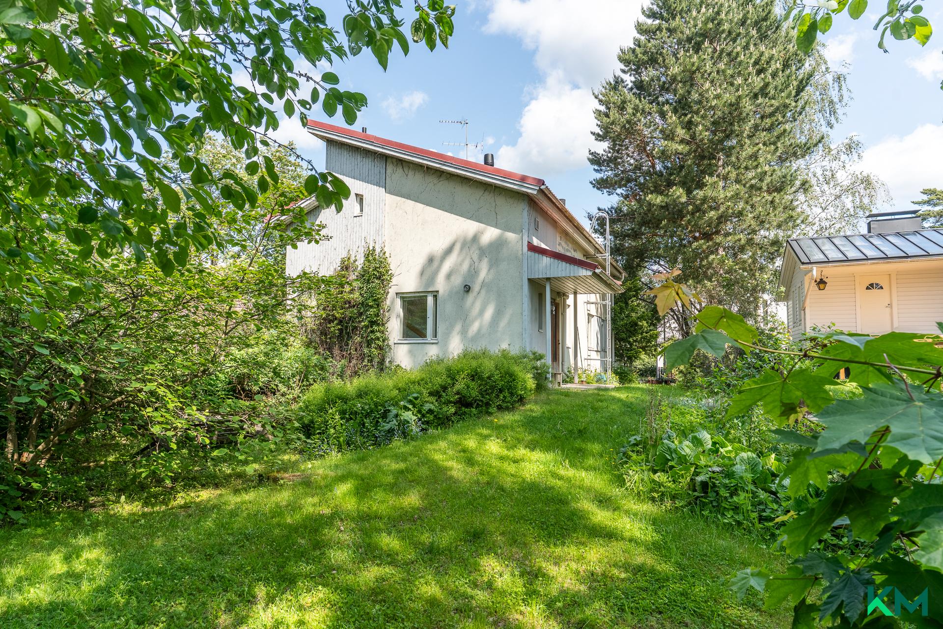 Viikingintie 21, Vartiokylä, Helsinki