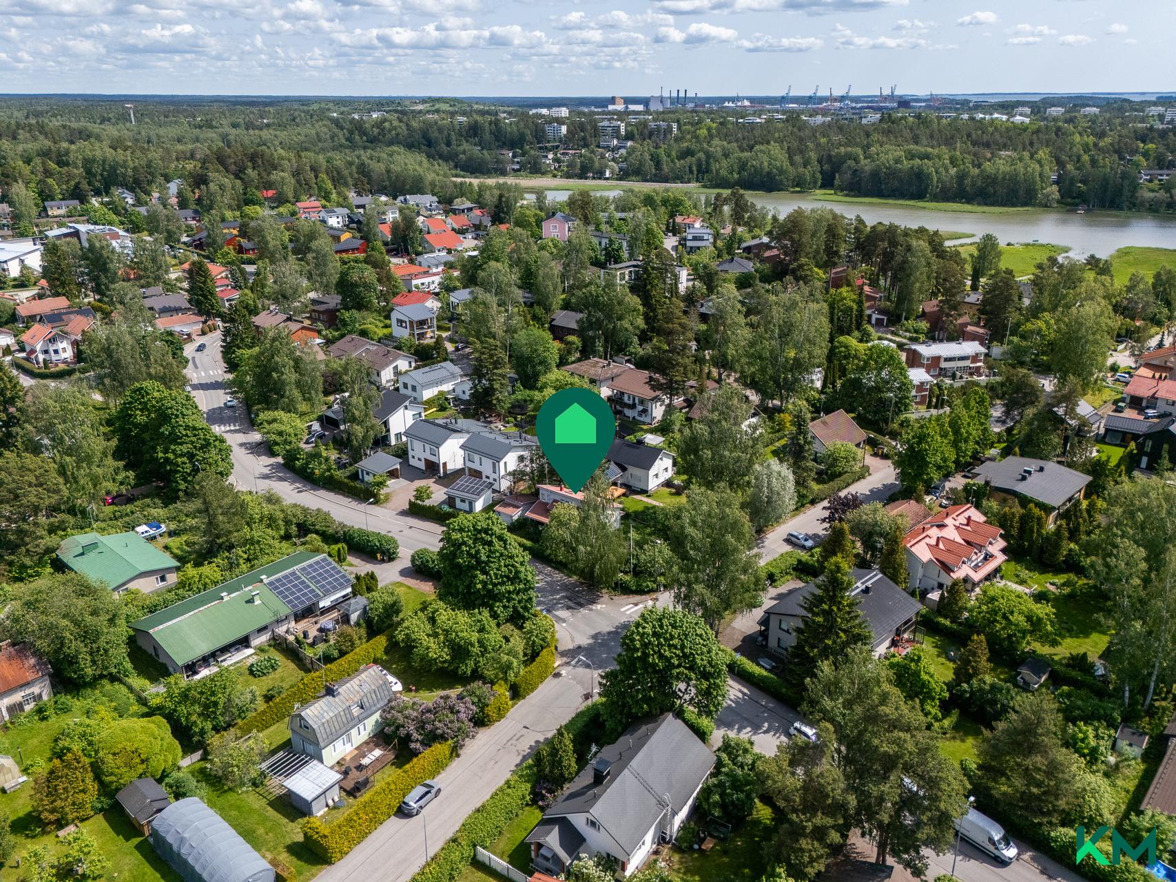 Viikingintie 21, Vartiokylä, Helsinki