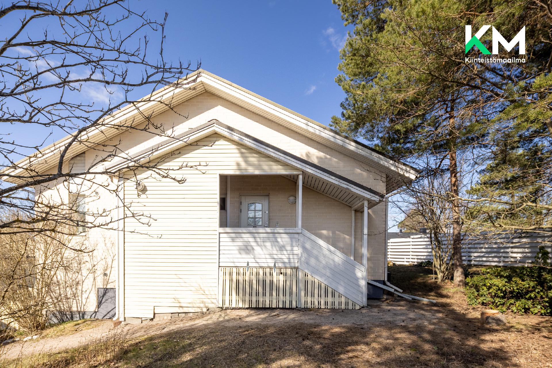 Ylästöntie 25, Pakkala, Vantaa