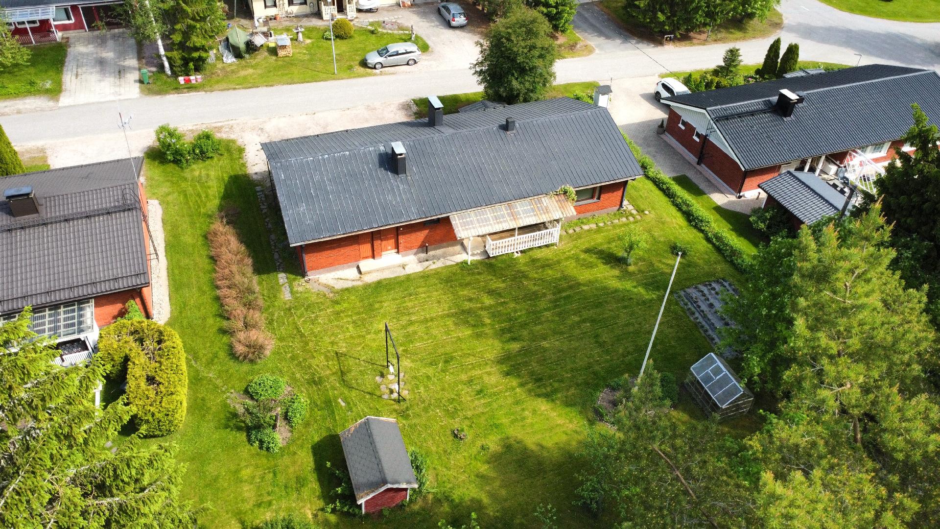 Pihkapolku 14, Jyrä, Kurikka