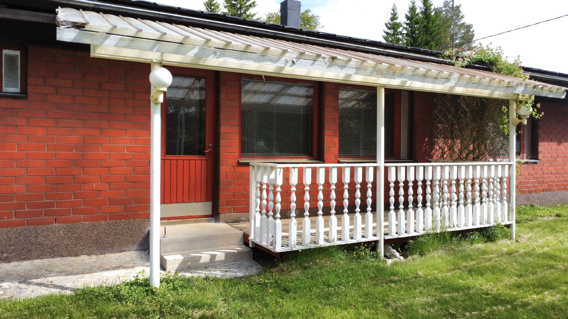 Pihkapolku 14, Jyrä, Kurikka