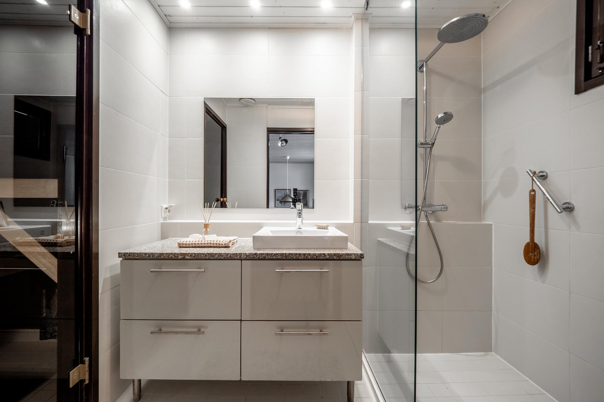 Valurinkuja 6, Värttö, Oulu