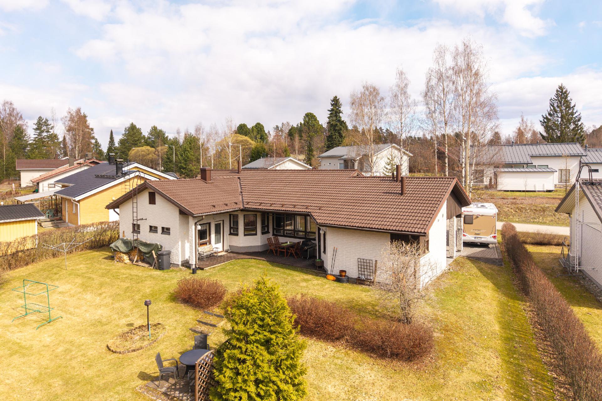 Hietalantie 6, Toivala, Siilinjärvi