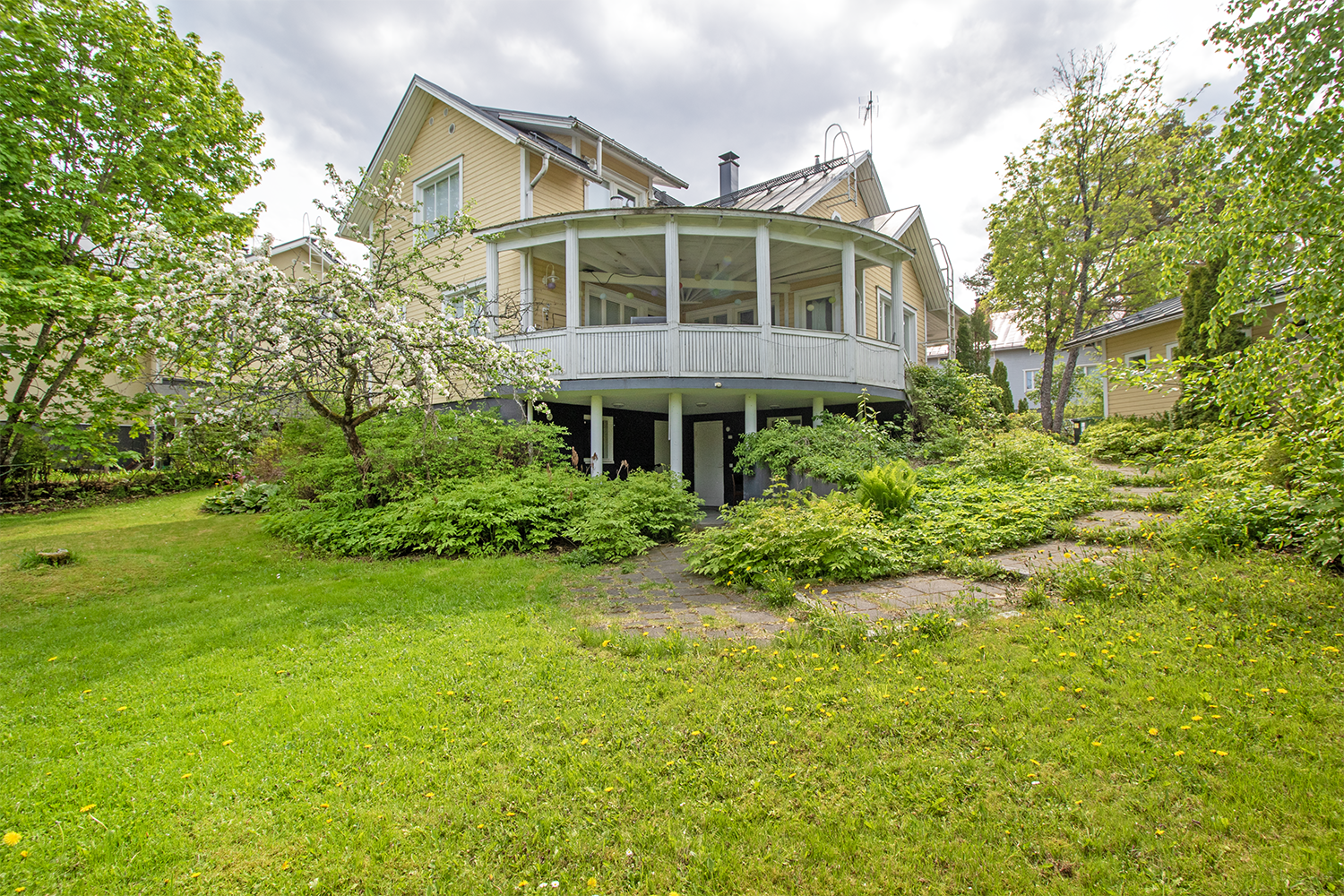 Omakotitie 59, Niirala, Kuopio