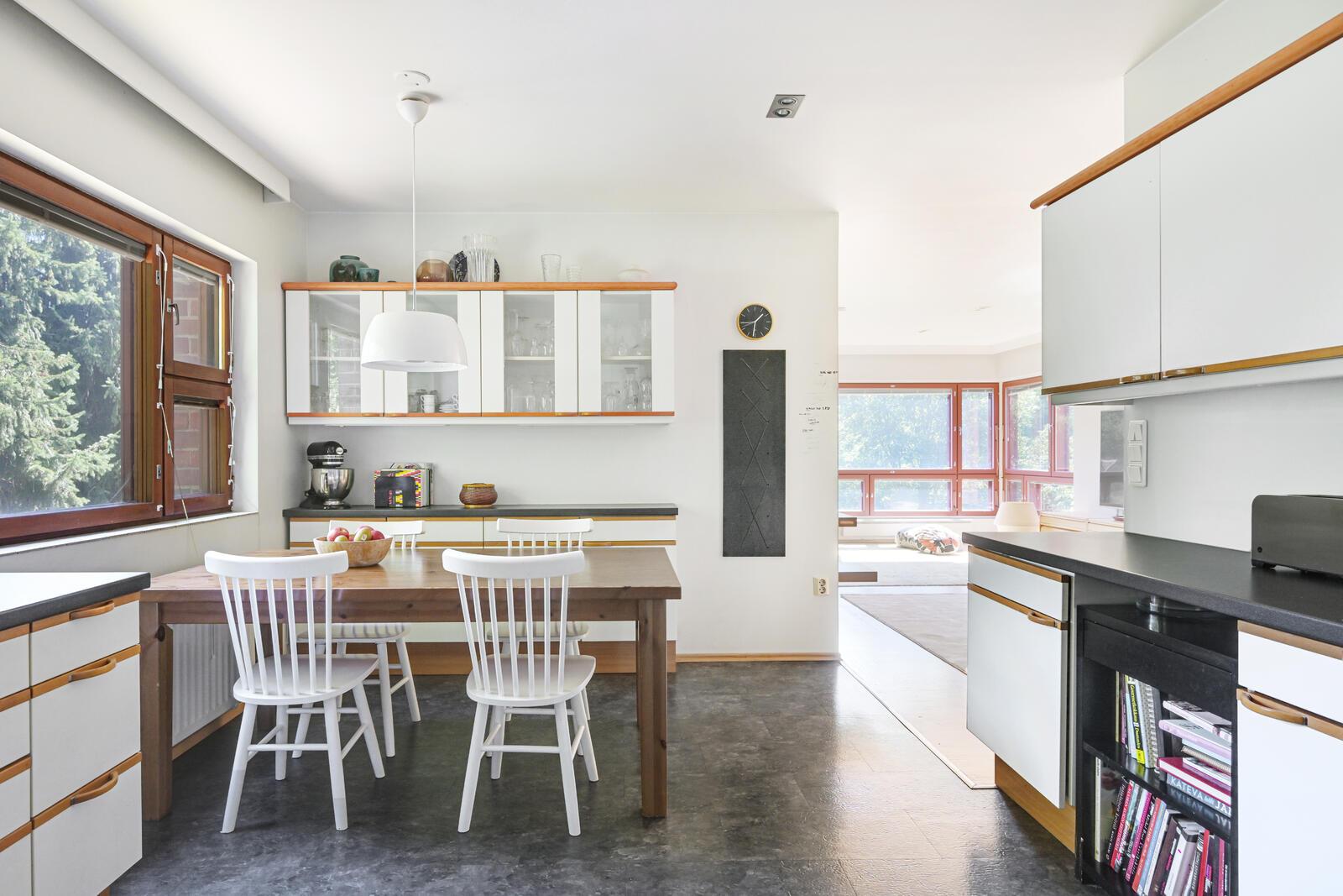 Vanha Koivuniementie 15, Marjaniemi, Helsinki