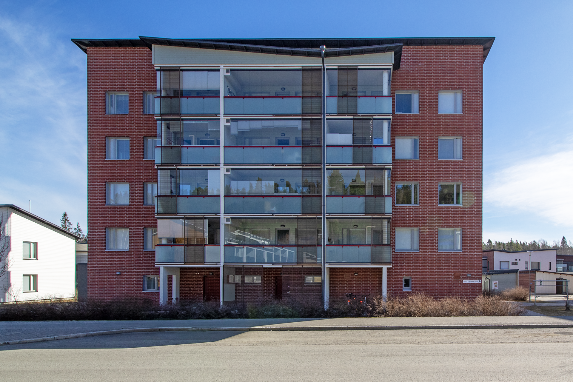 uudehko, 2017 valmistunut kiinteistö