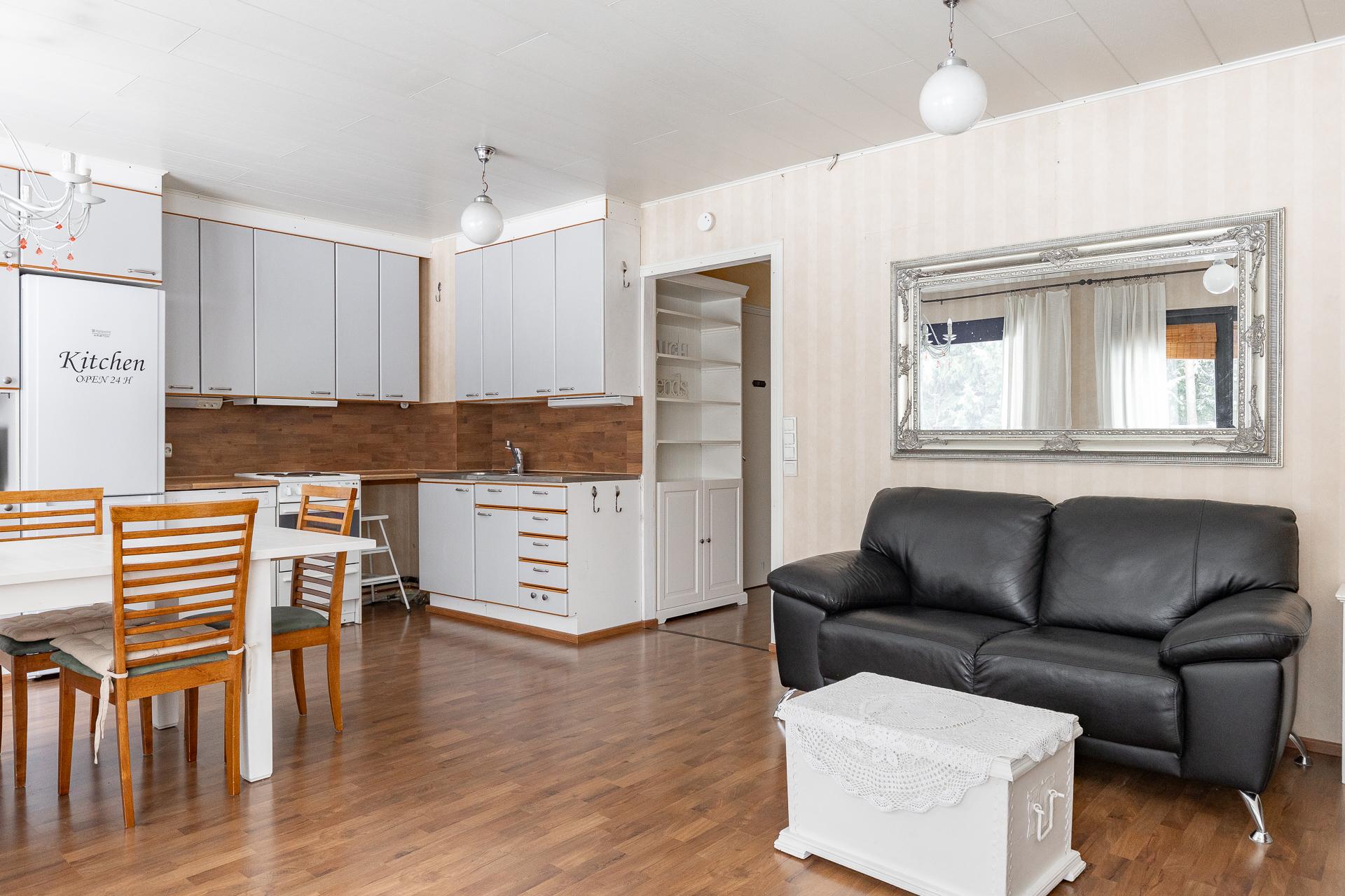 Martinkatu 7, Tikkakoski, Jyväskylä