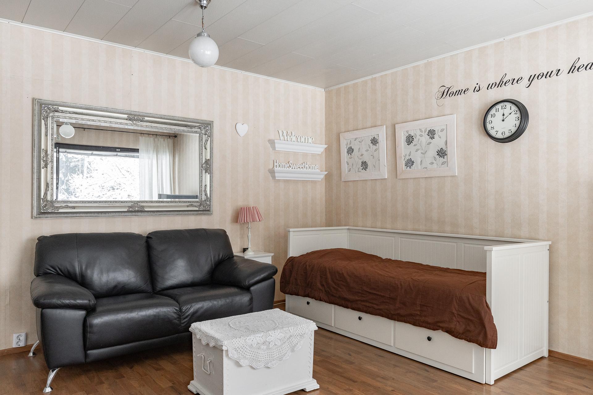 Martinkatu 7, Tikkakoski, Jyväskylä