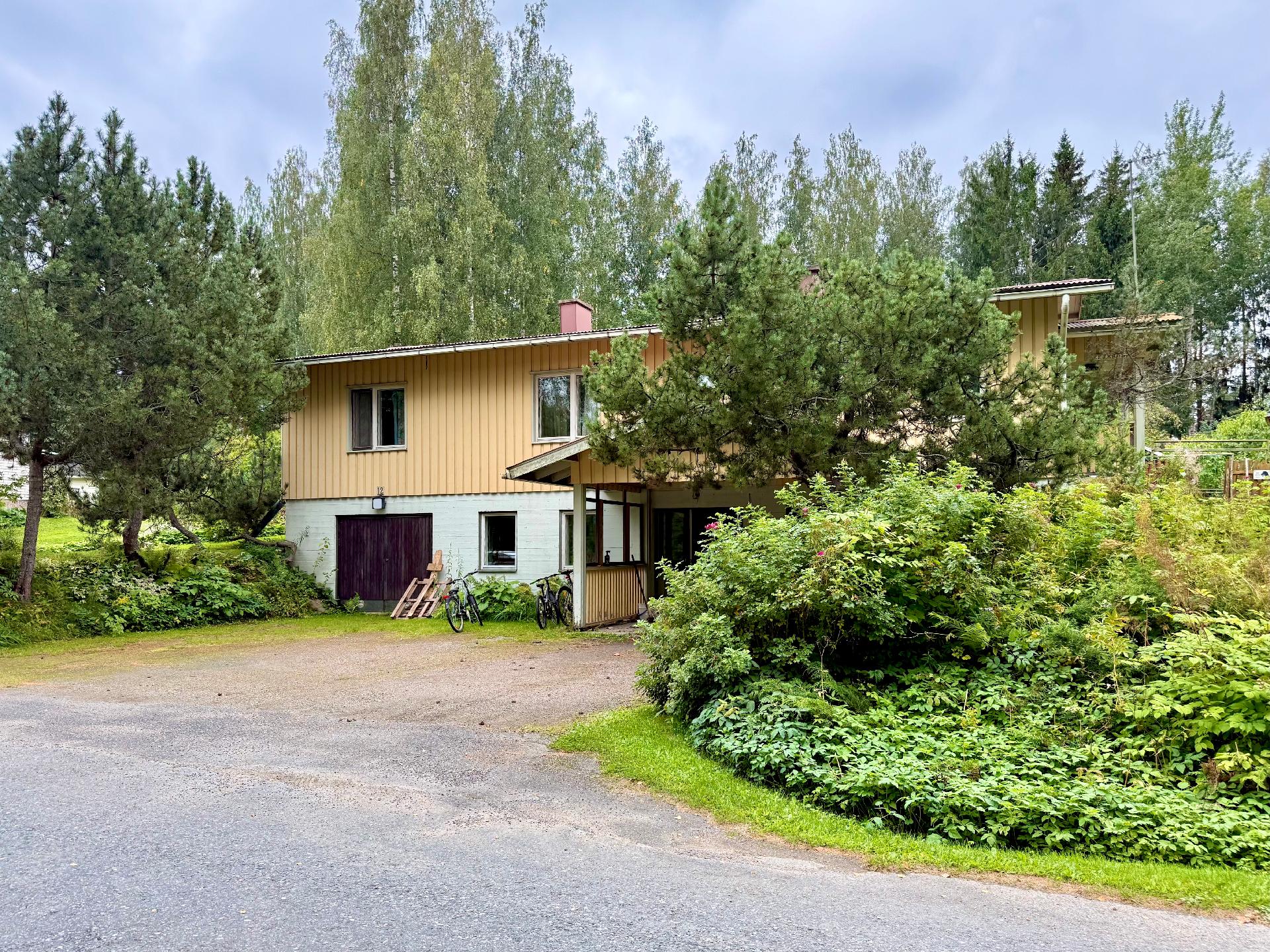 Lähdetie 12, Hauho, Hämeenlinna