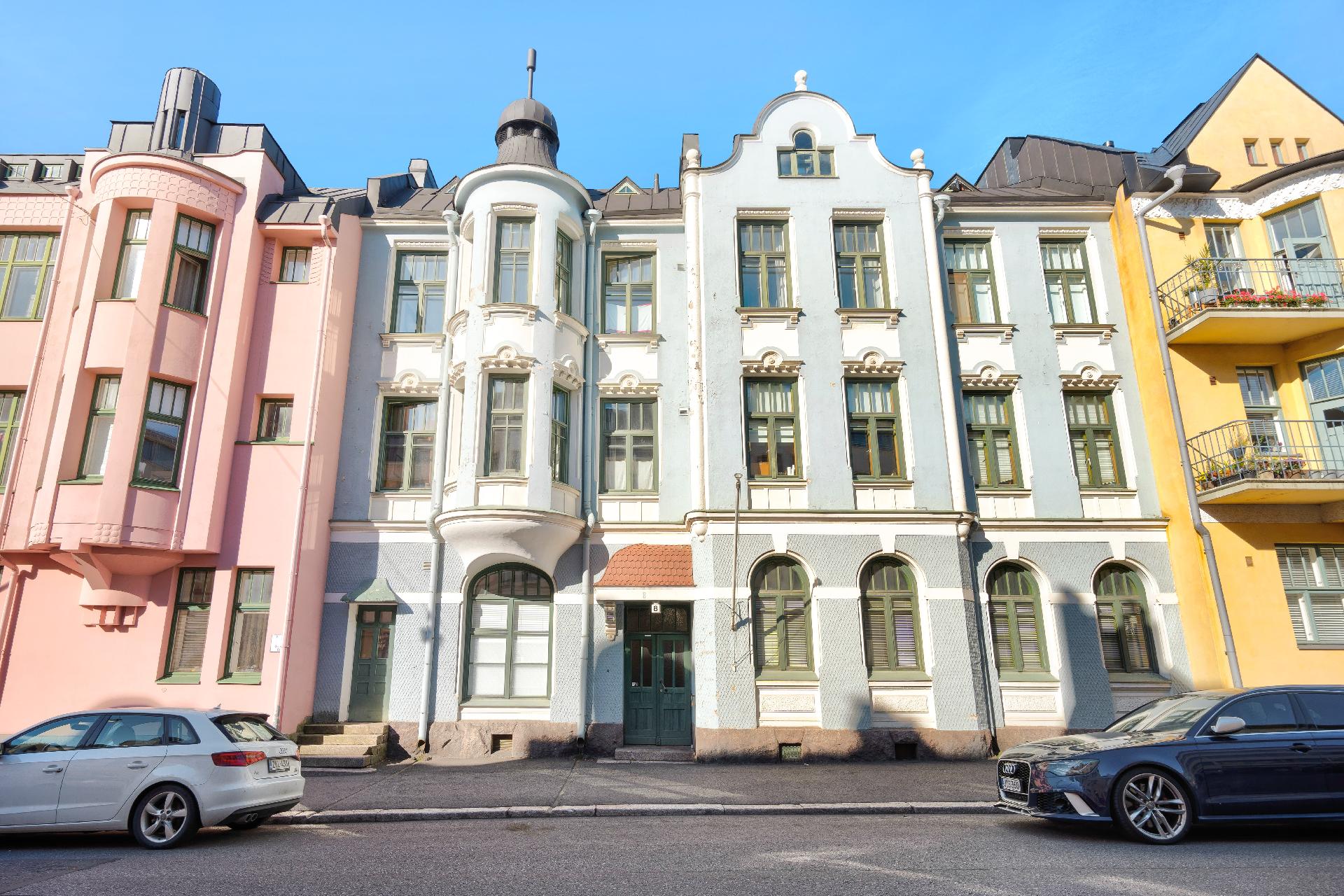 Huvilakatu 8, Ullanlinna, Helsinki
