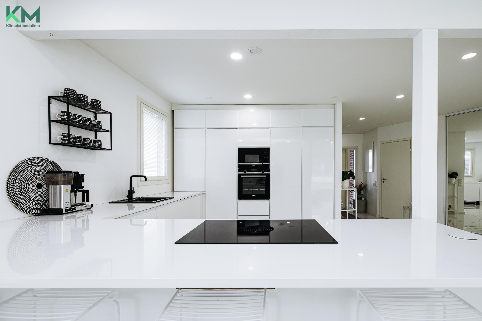 Puolatie 5, Hyllykallio, Seinäjoki