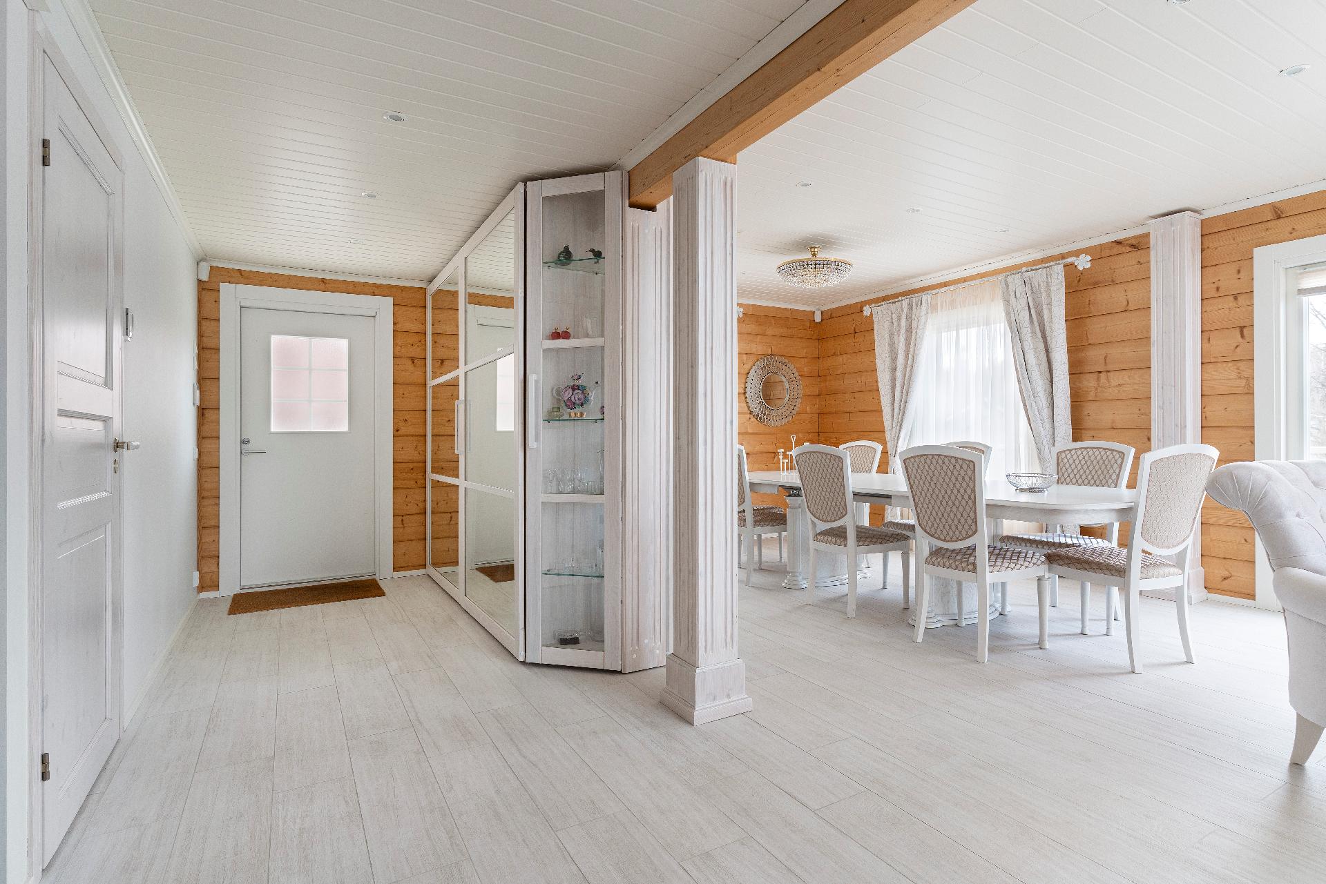 Rannikkolaivurintie 5 B, Jollas, Helsinki