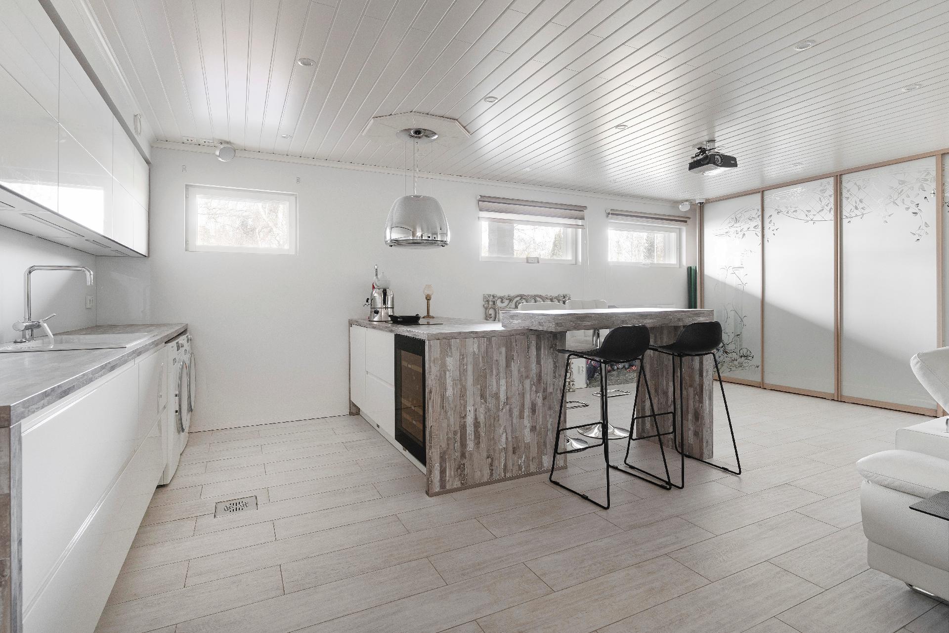 Rannikkolaivurintie 5 B, Jollas, Helsinki