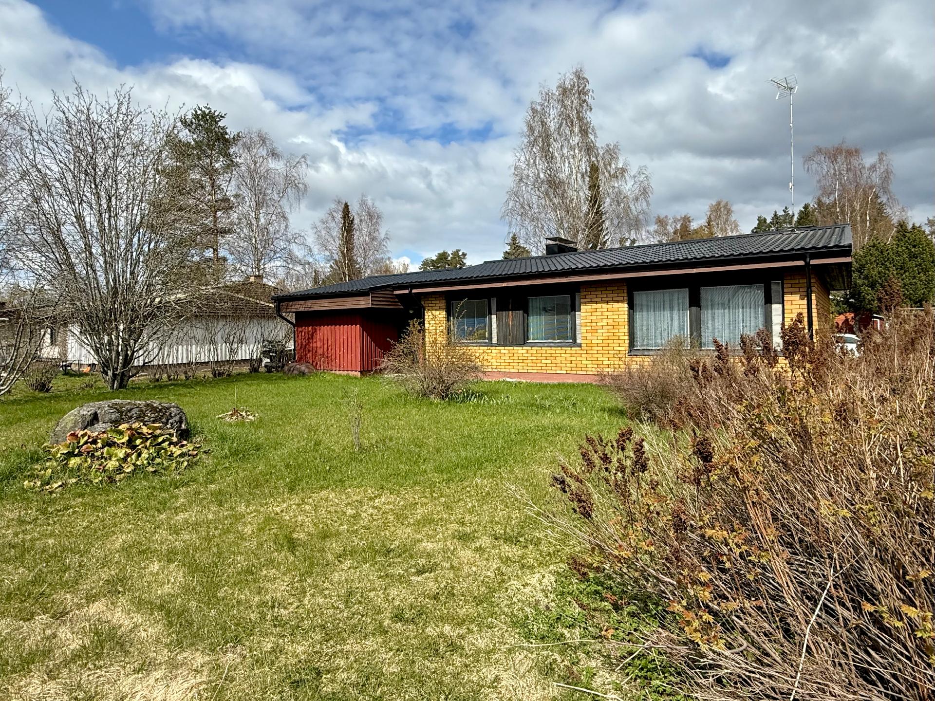 Valmuntie 21, Voutila, Hämeenlinna