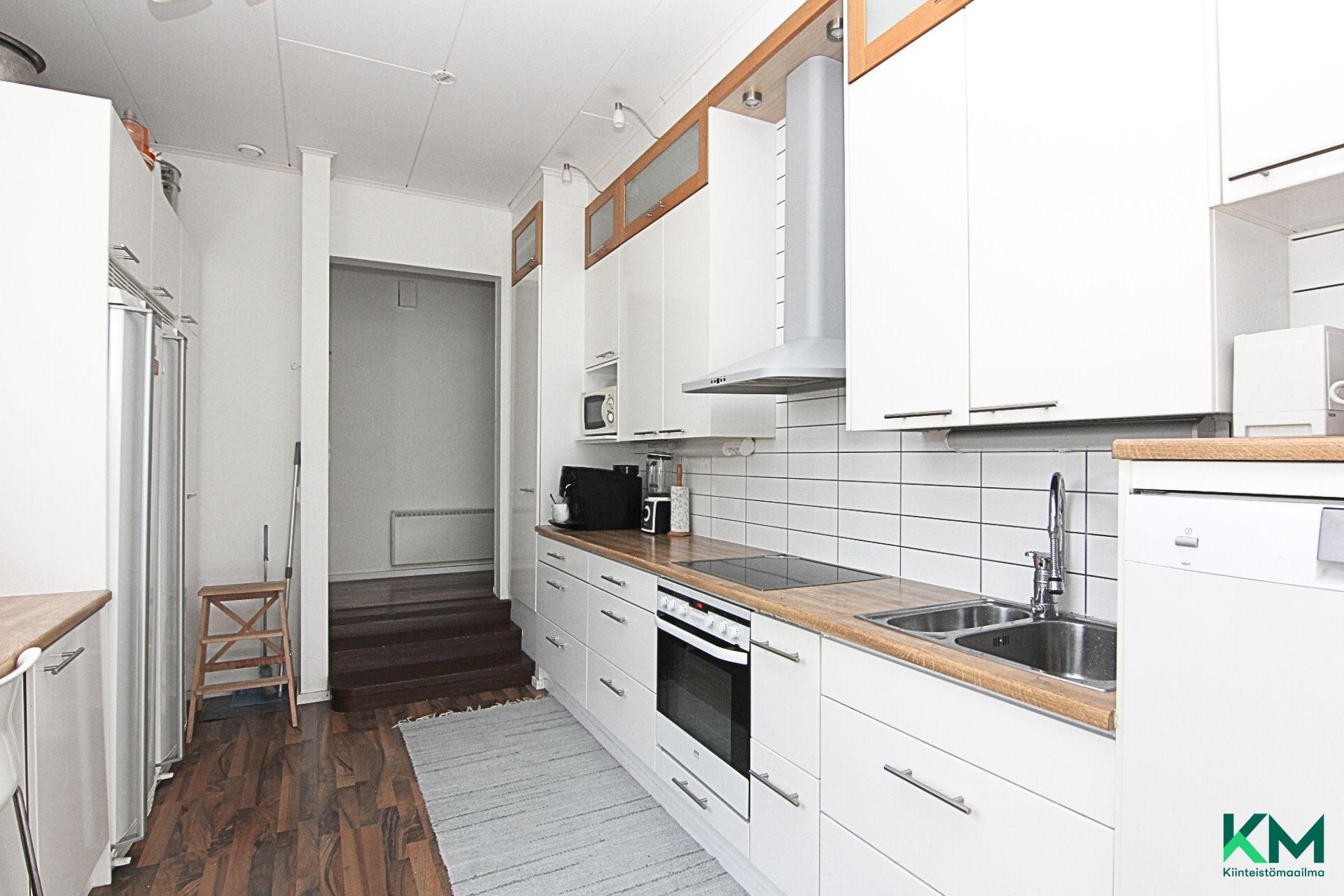 Helminkuja 4, Parpolanrinne, Orivesi