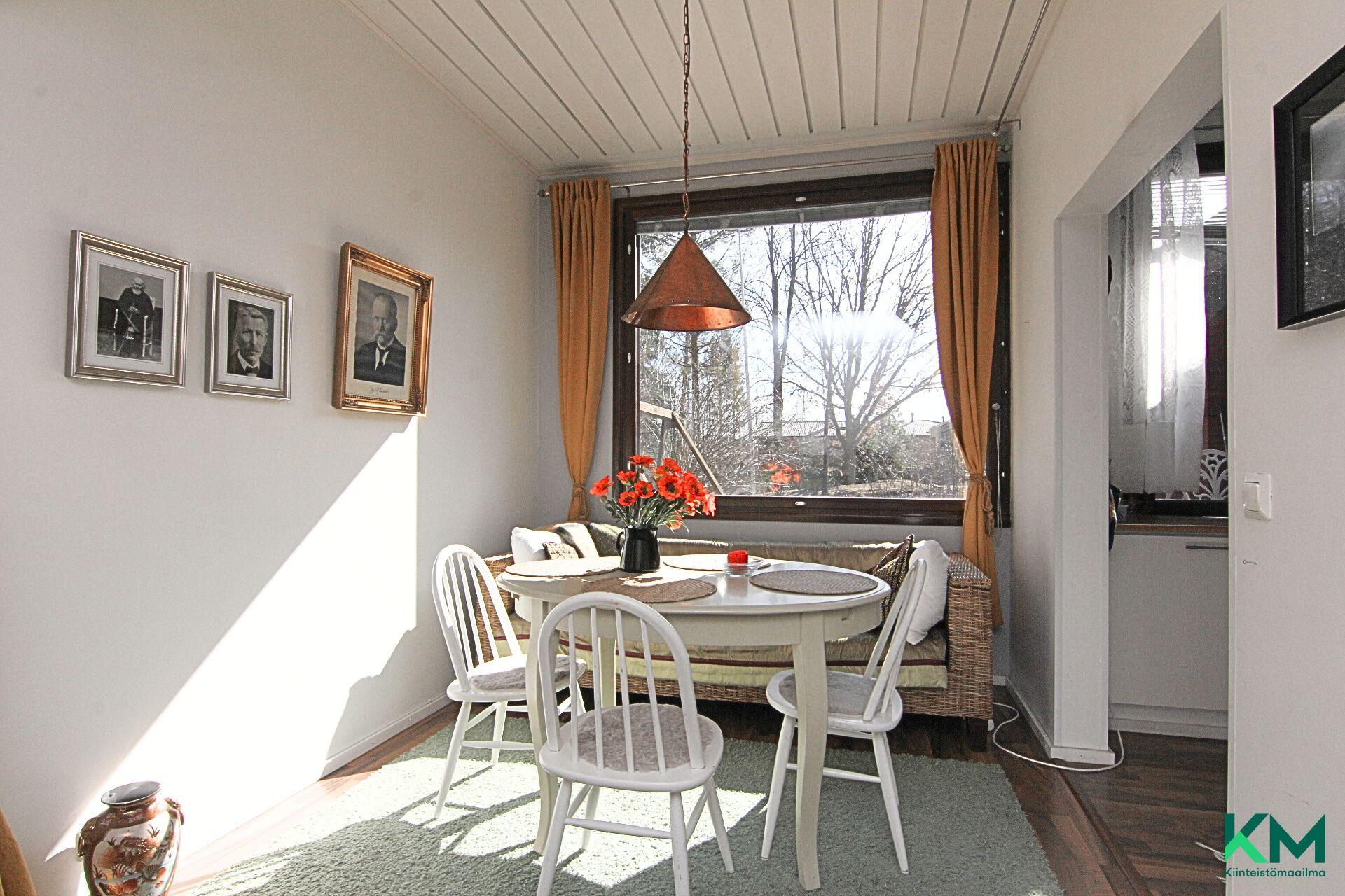 Helminkuja 4, Parpolanrinne, Orivesi