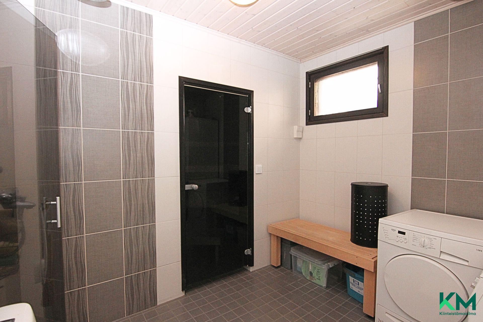 Helminkuja 4, Parpolanrinne, Orivesi