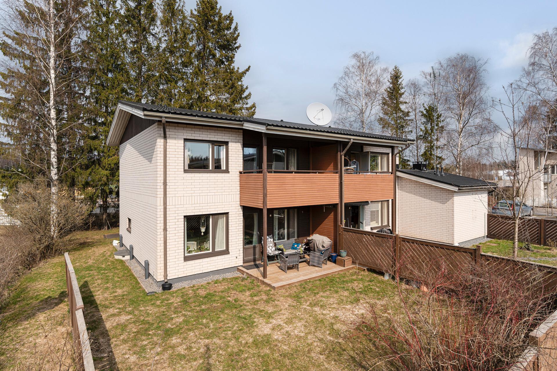 Kuusmiehentie 28, Paloheinä, Helsinki
