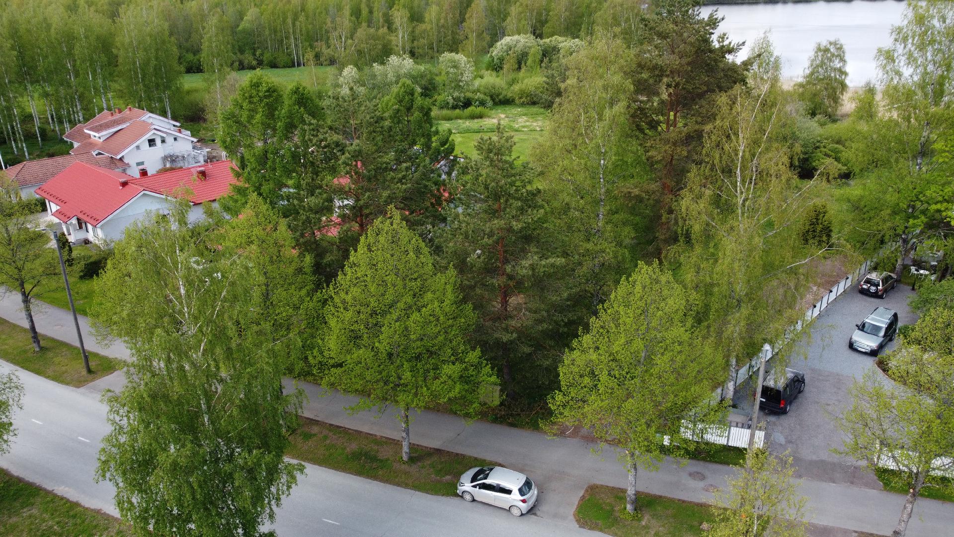 Härkiluhdantie 28, Hakalanniemi, Hämeenlinna