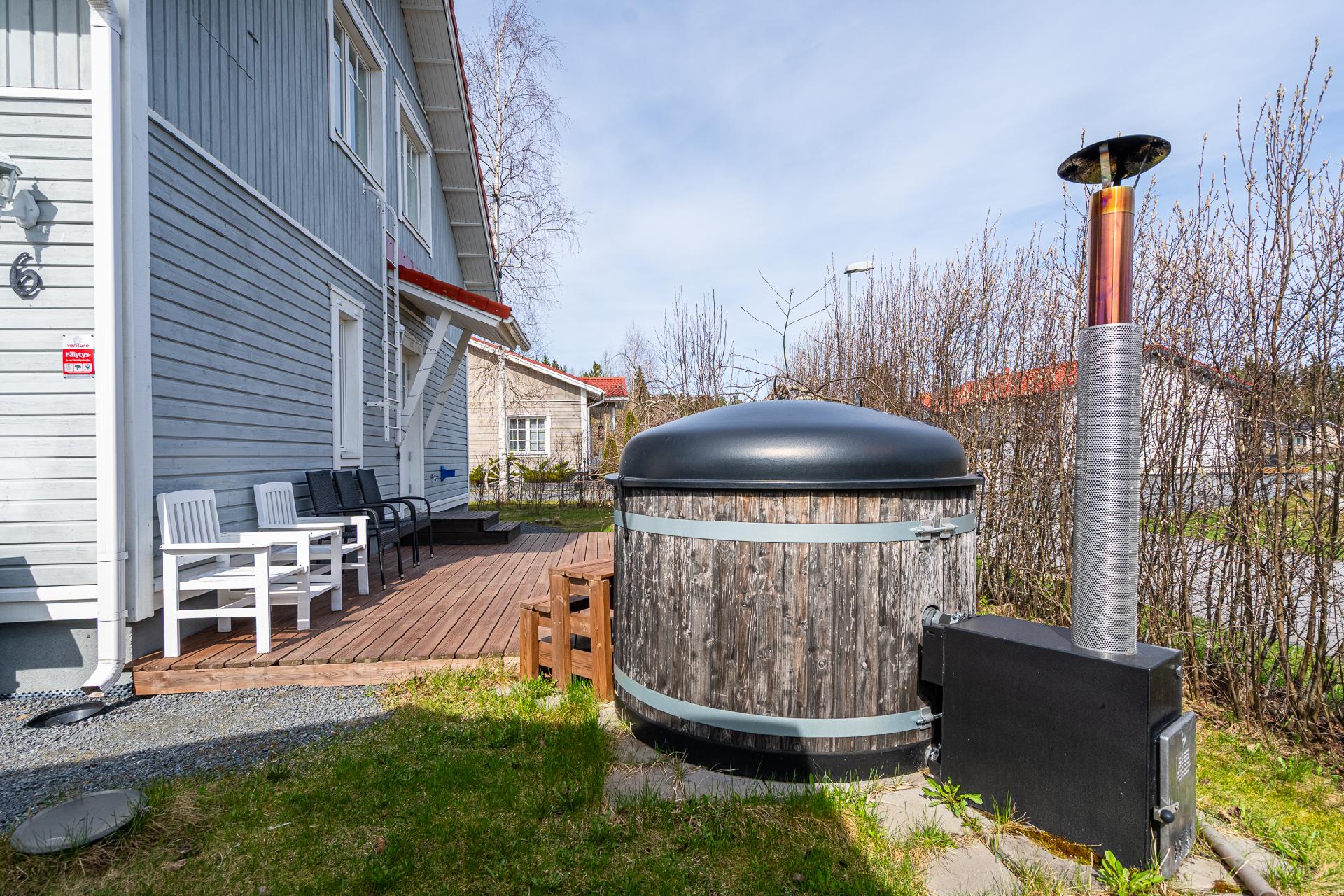 Otsontie 6, Kärjenniemi, Valkeakoski