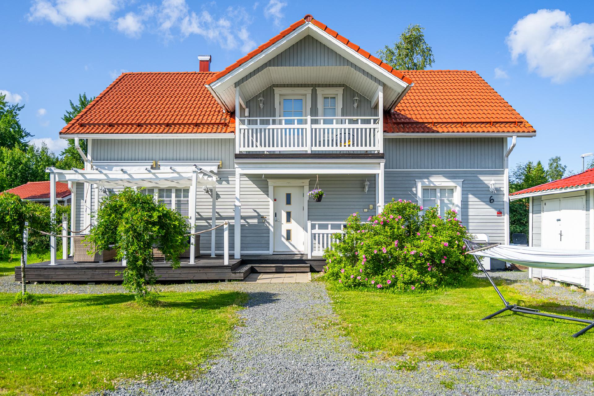 Otsontie 6, Kärjenniemi, Valkeakoski