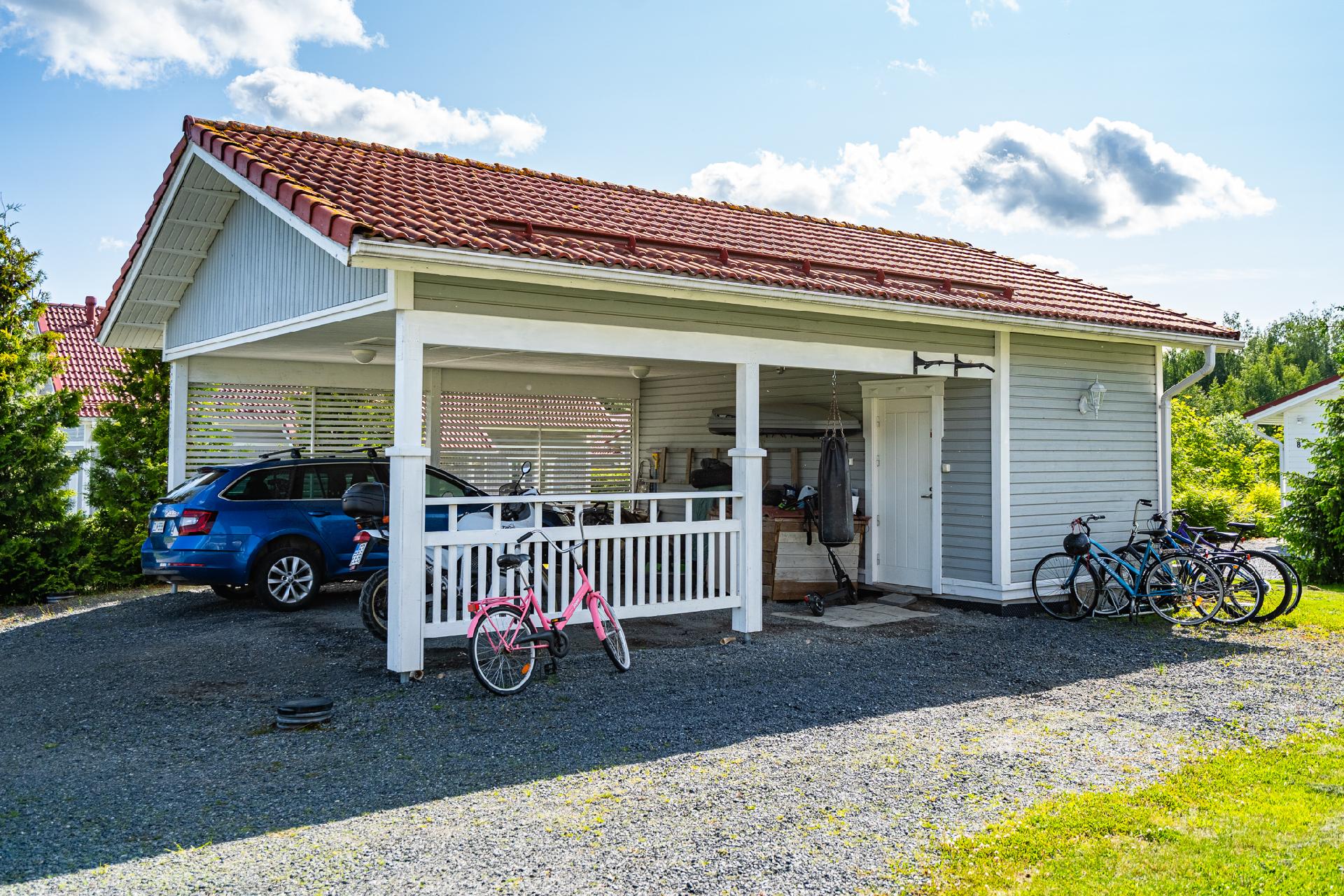 Otsontie 6, Kärjenniemi, Valkeakoski