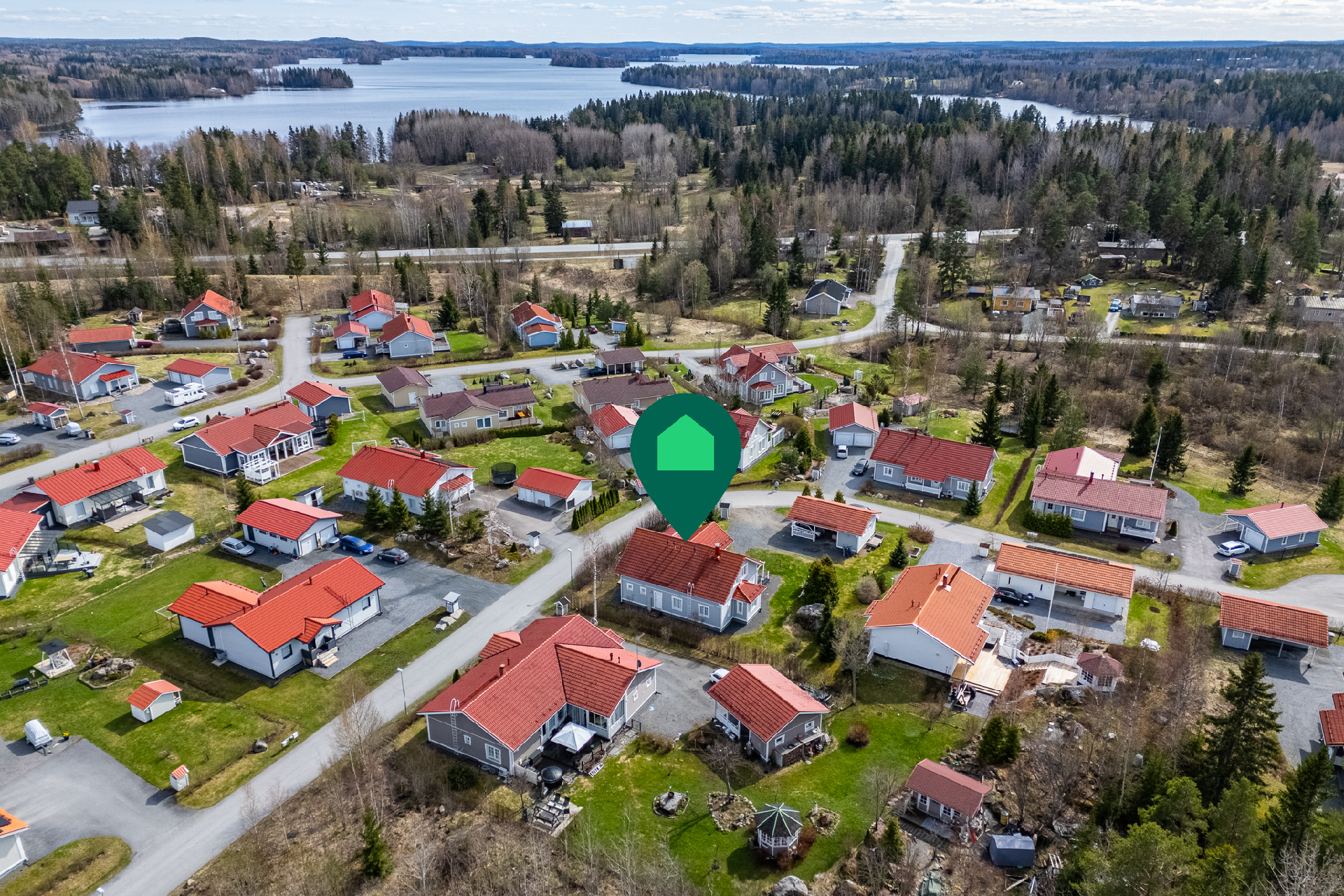 Otsontie 6, Kärjenniemi, Valkeakoski