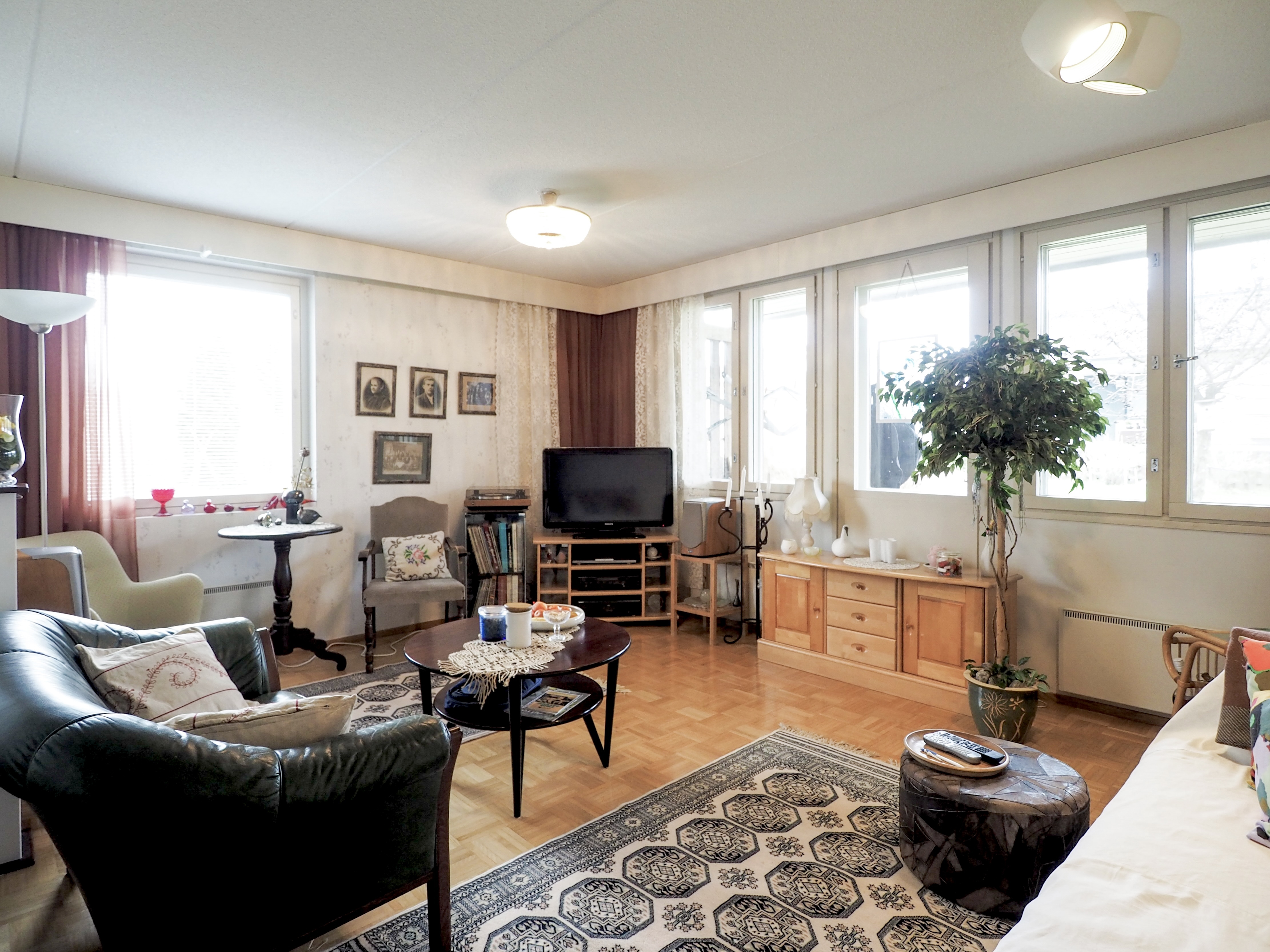 Kirkkotie 9, Parola, Hattula