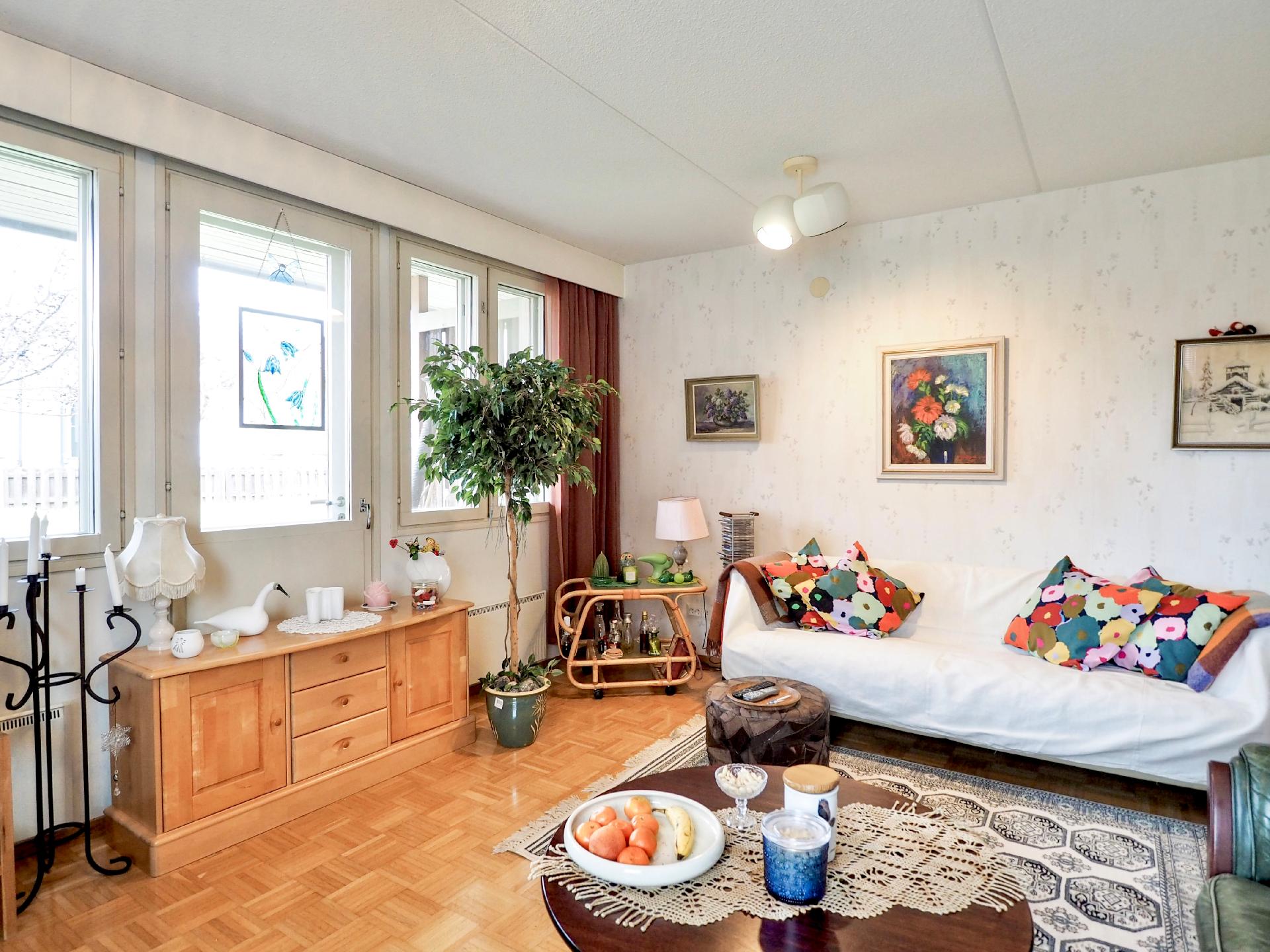 Kirkkotie 9, Parola, Hattula