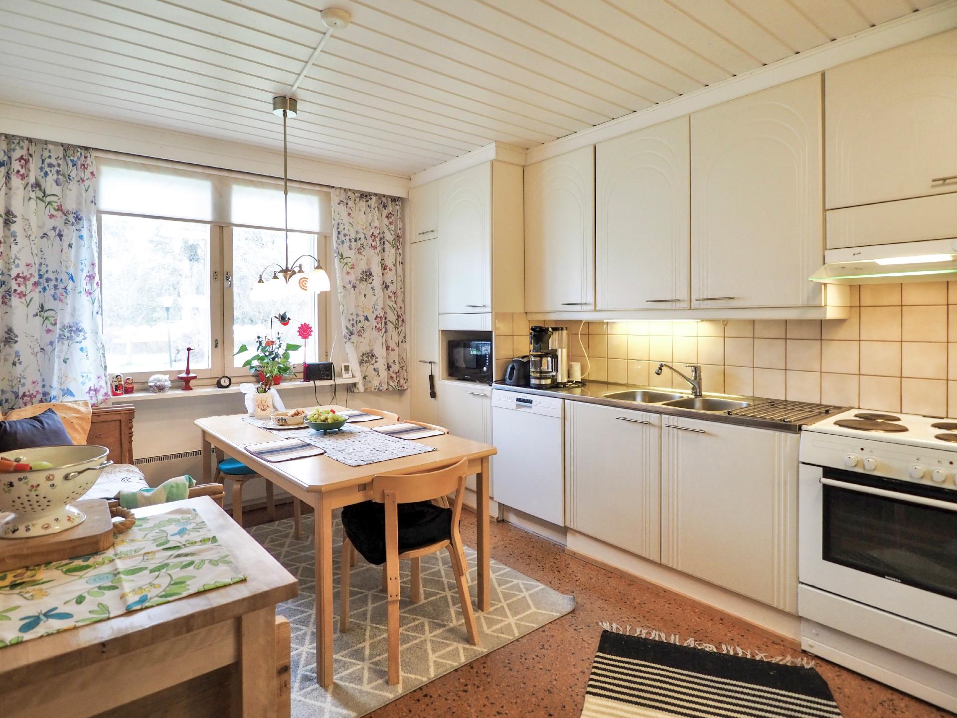 Kirkkotie 9, Parola, Hattula