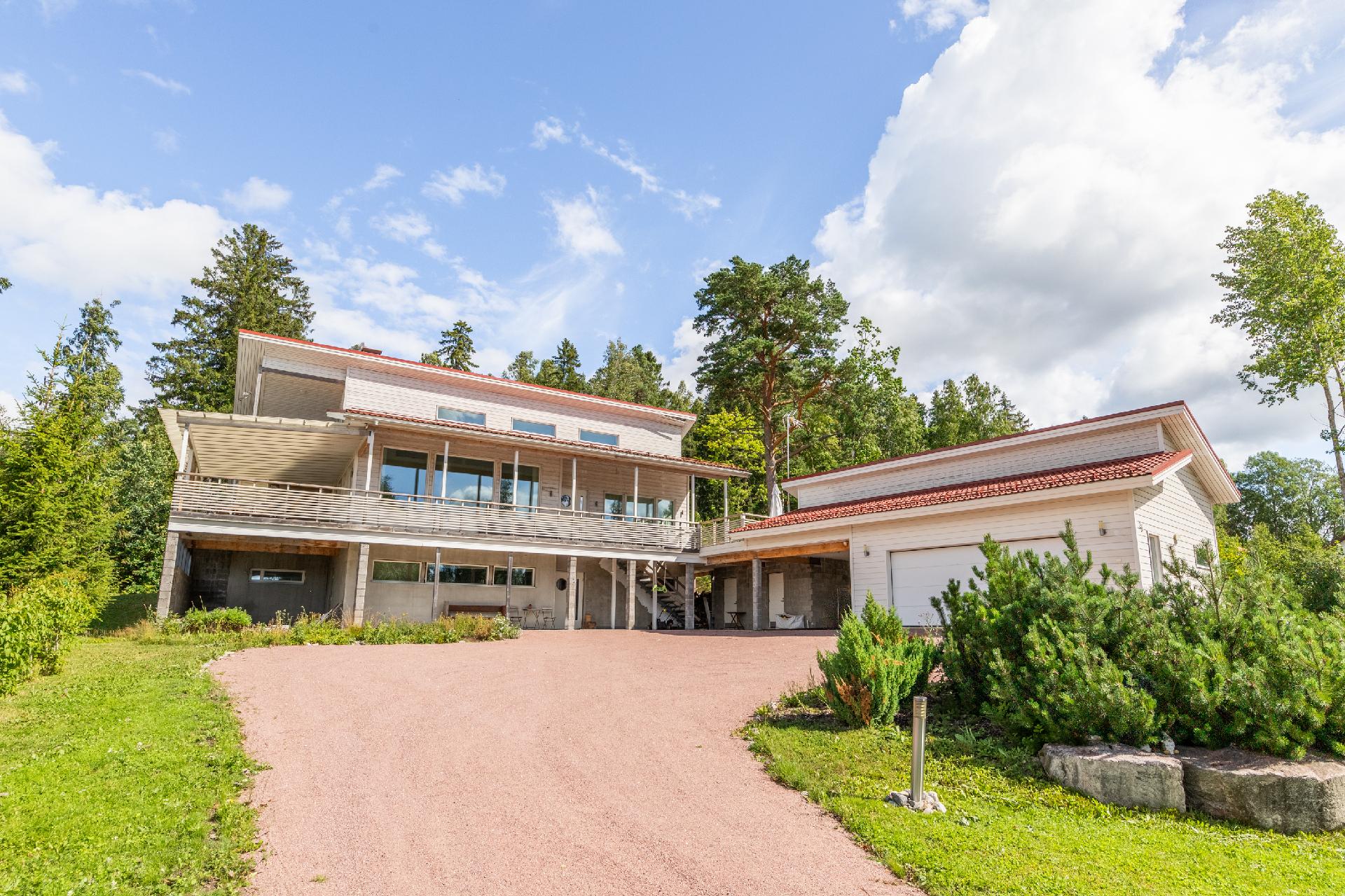Sudenpolku 12, Sjundby Gård, Siuntio
