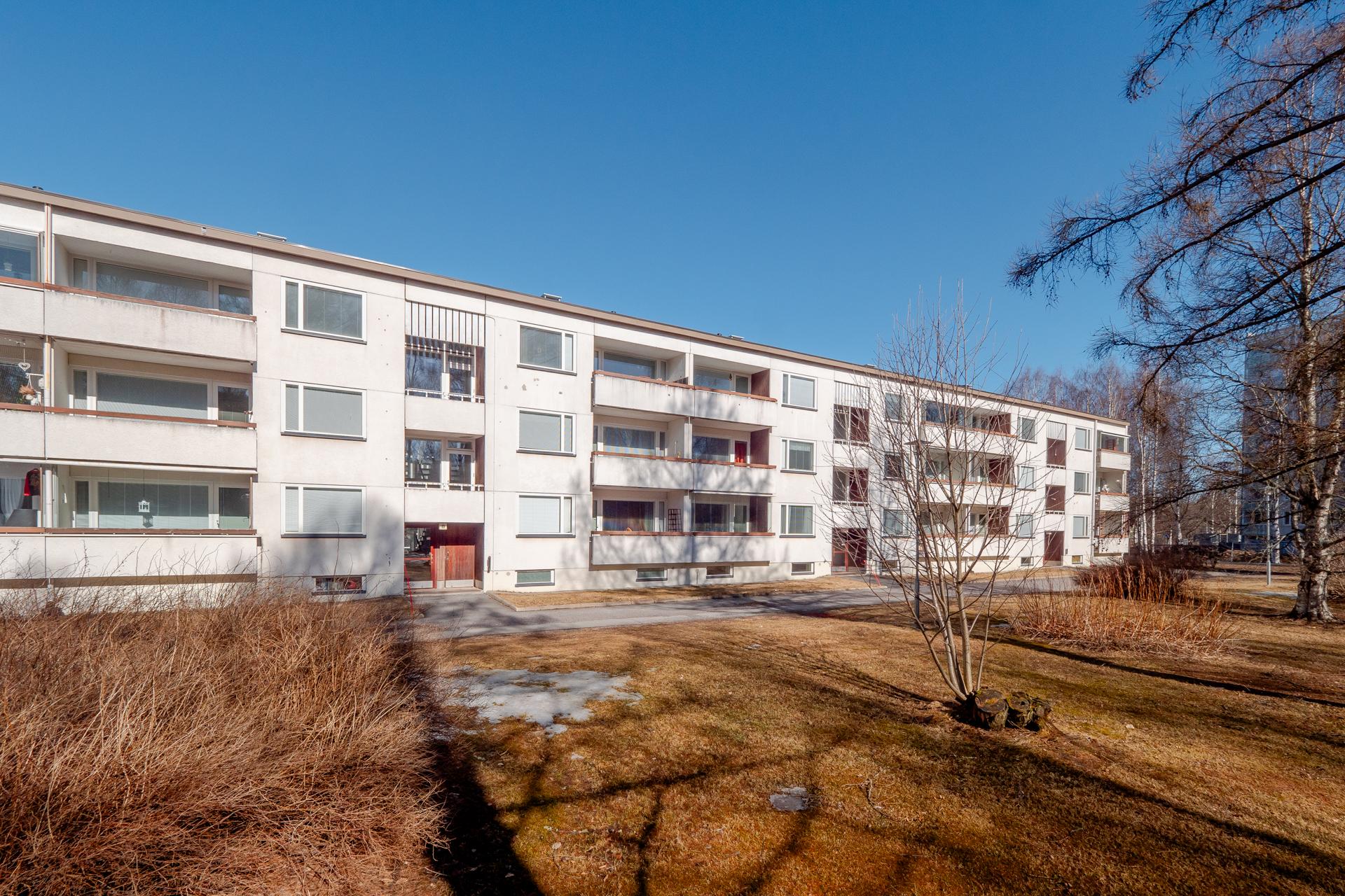 Järvitie 8, Puolivälinkangas, Oulu