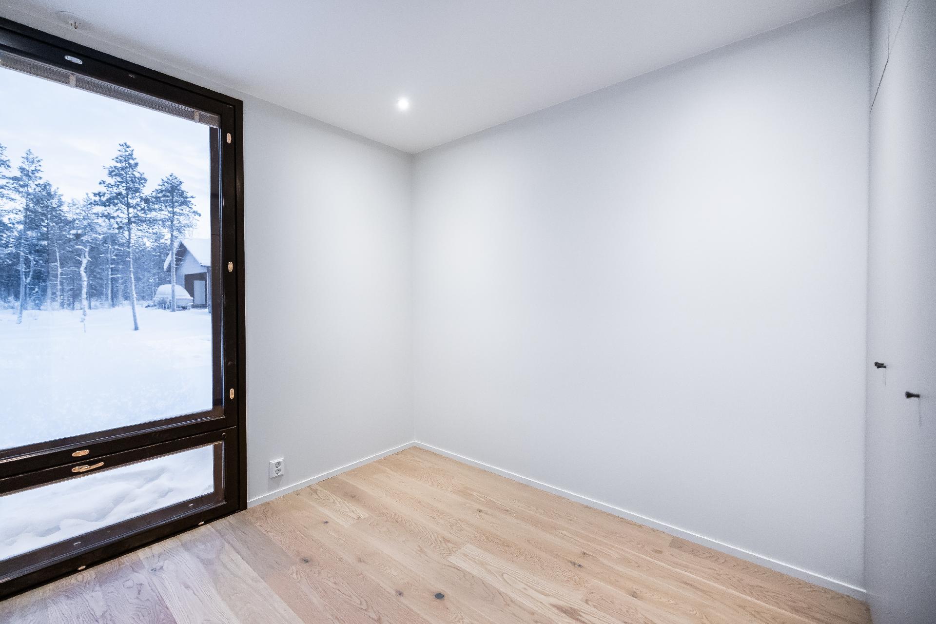 Kuva vastaavasta valmiista talosta