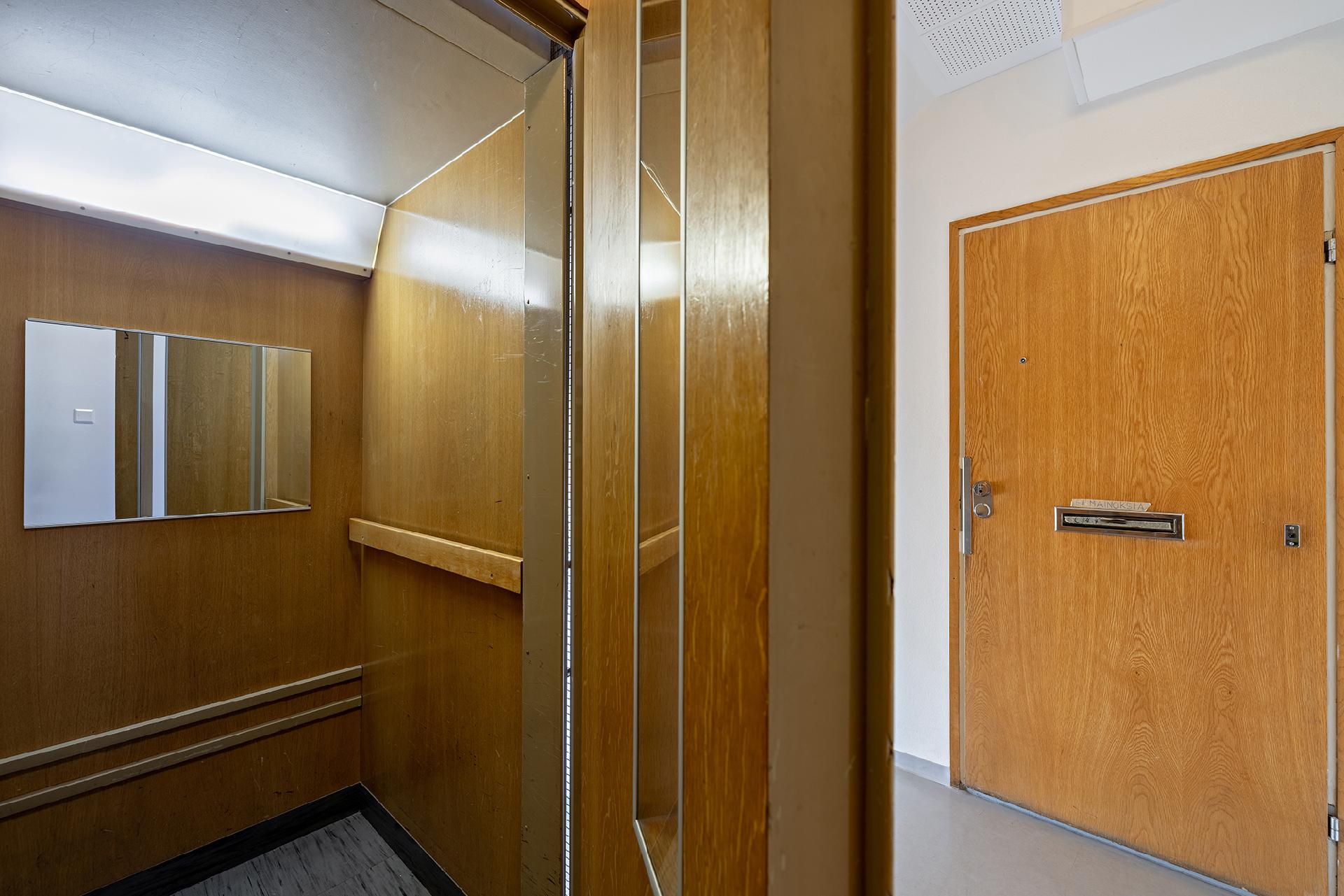 Kitimenpolku 22, Tuira, Oulu