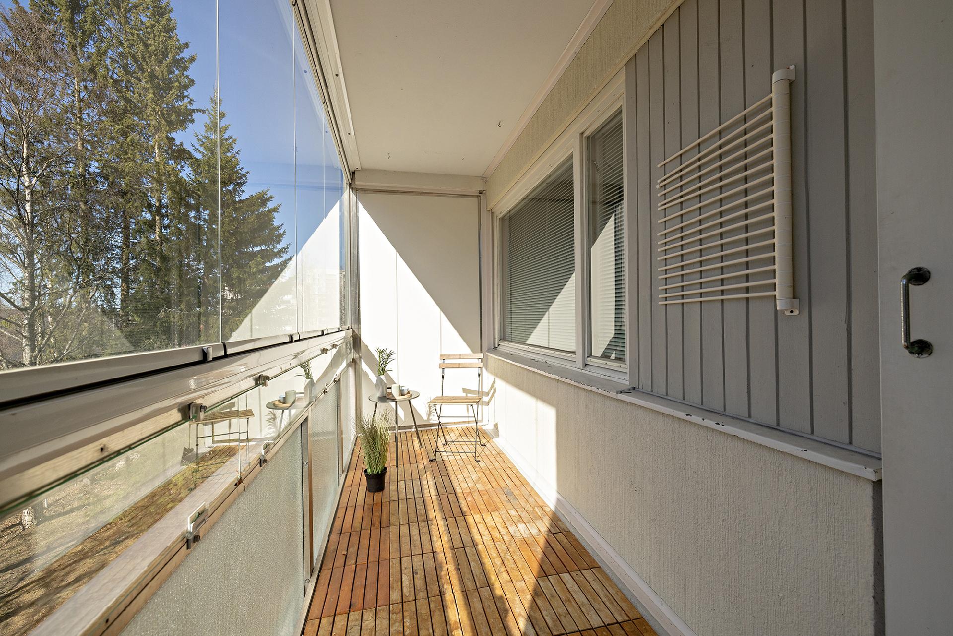 Kitimenpolku 22, Tuira, Oulu