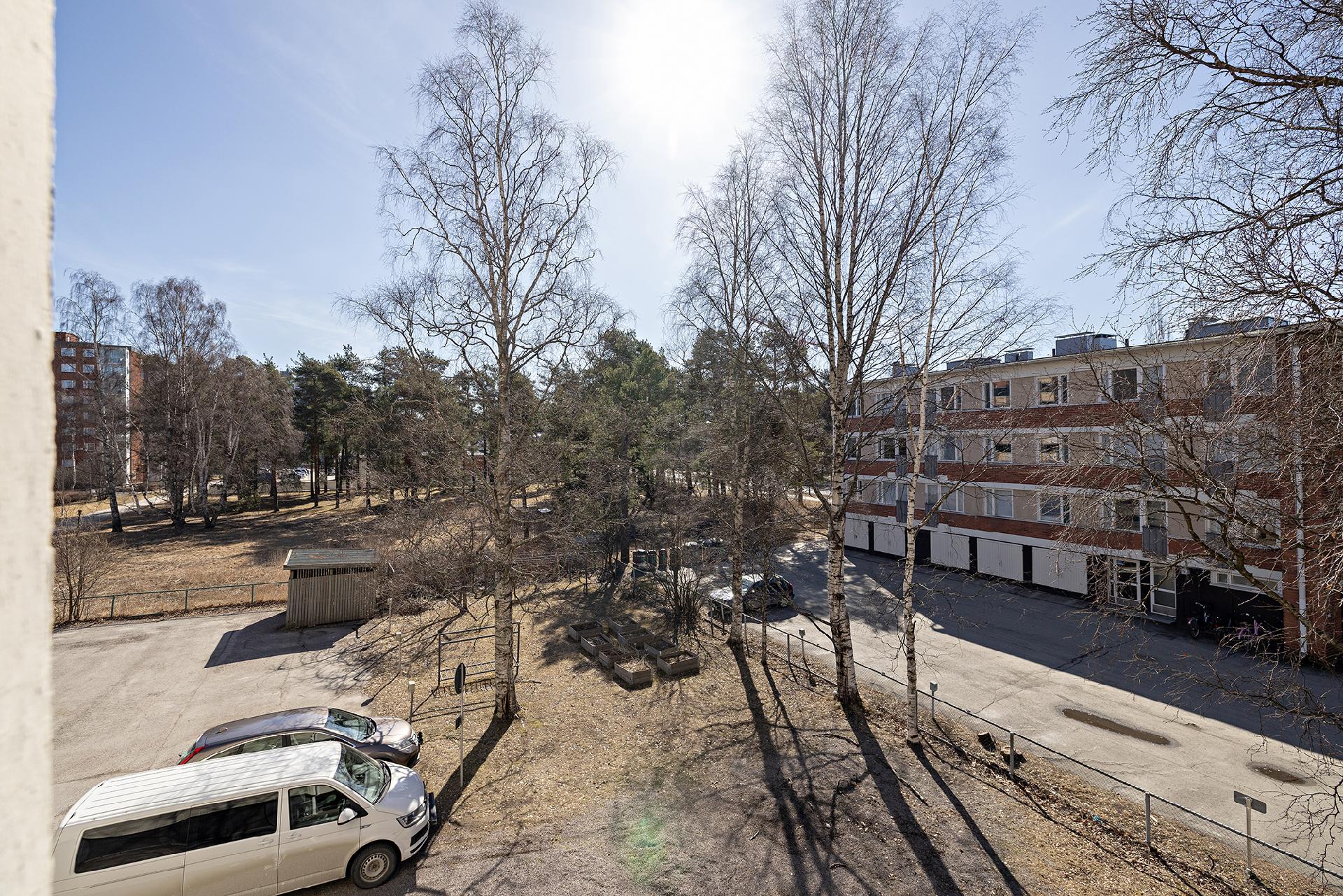 Kitimenpolku 22, Tuira, Oulu