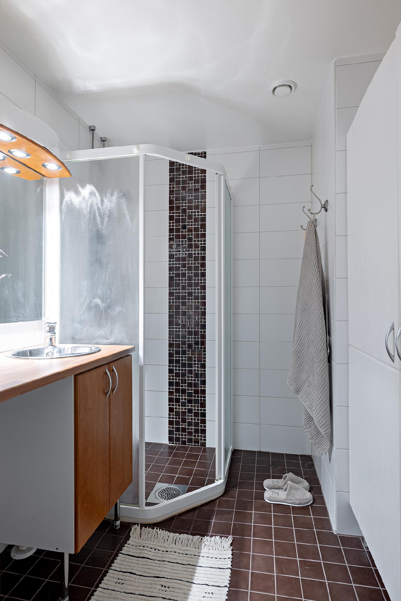 Kitimenpolku 22, Tuira, Oulu